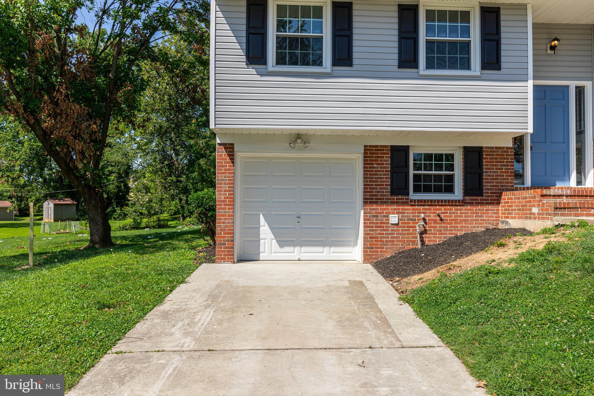 STONEYBROOK NORTH - Residential