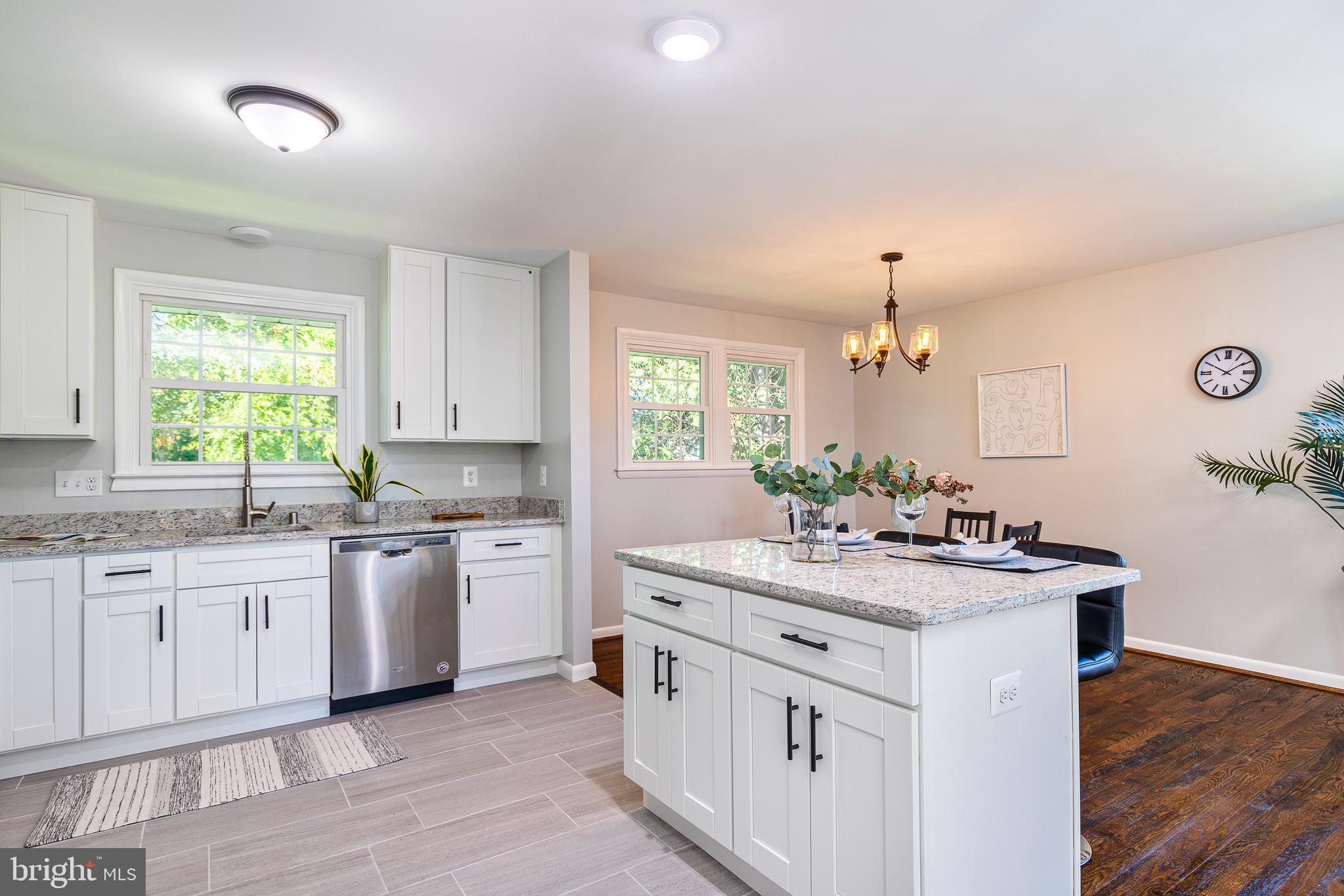 STONEYBROOK NORTH - Residential