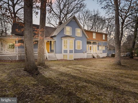 206 GROVE AVENUE WASHINGTON GROVE MD 20880