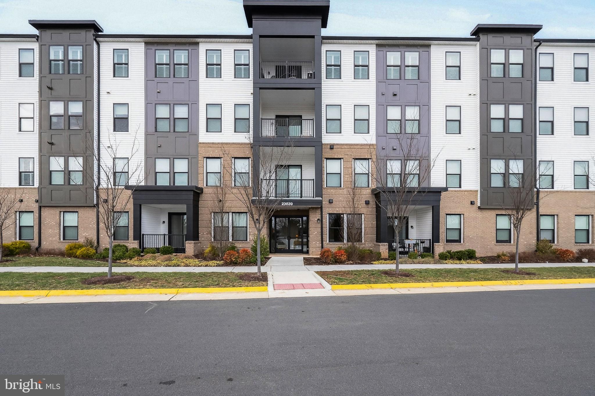 BIRCHWOOD AT BRAMBLETON - Residential