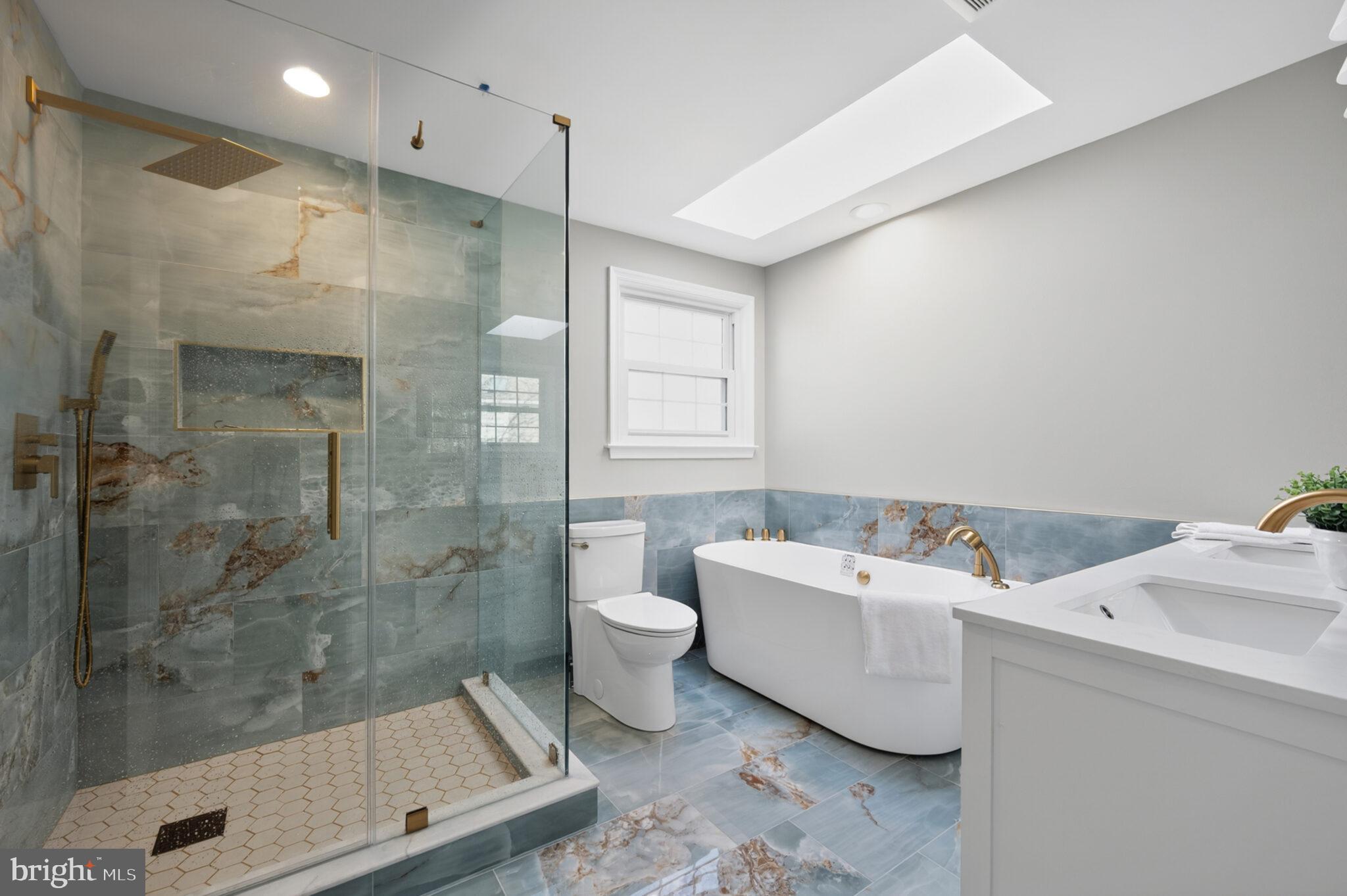 7501 CROSS GATE LANE