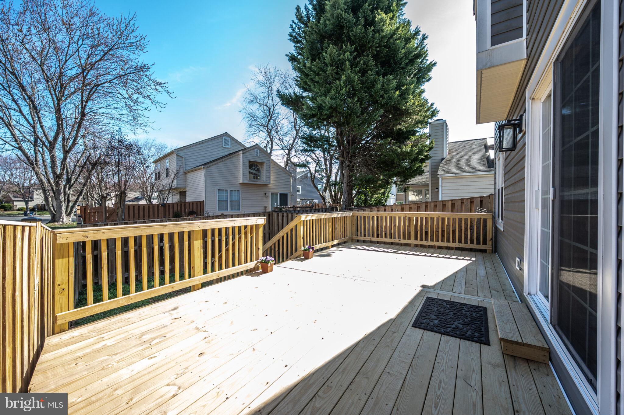 7501 CROSS GATE LANE