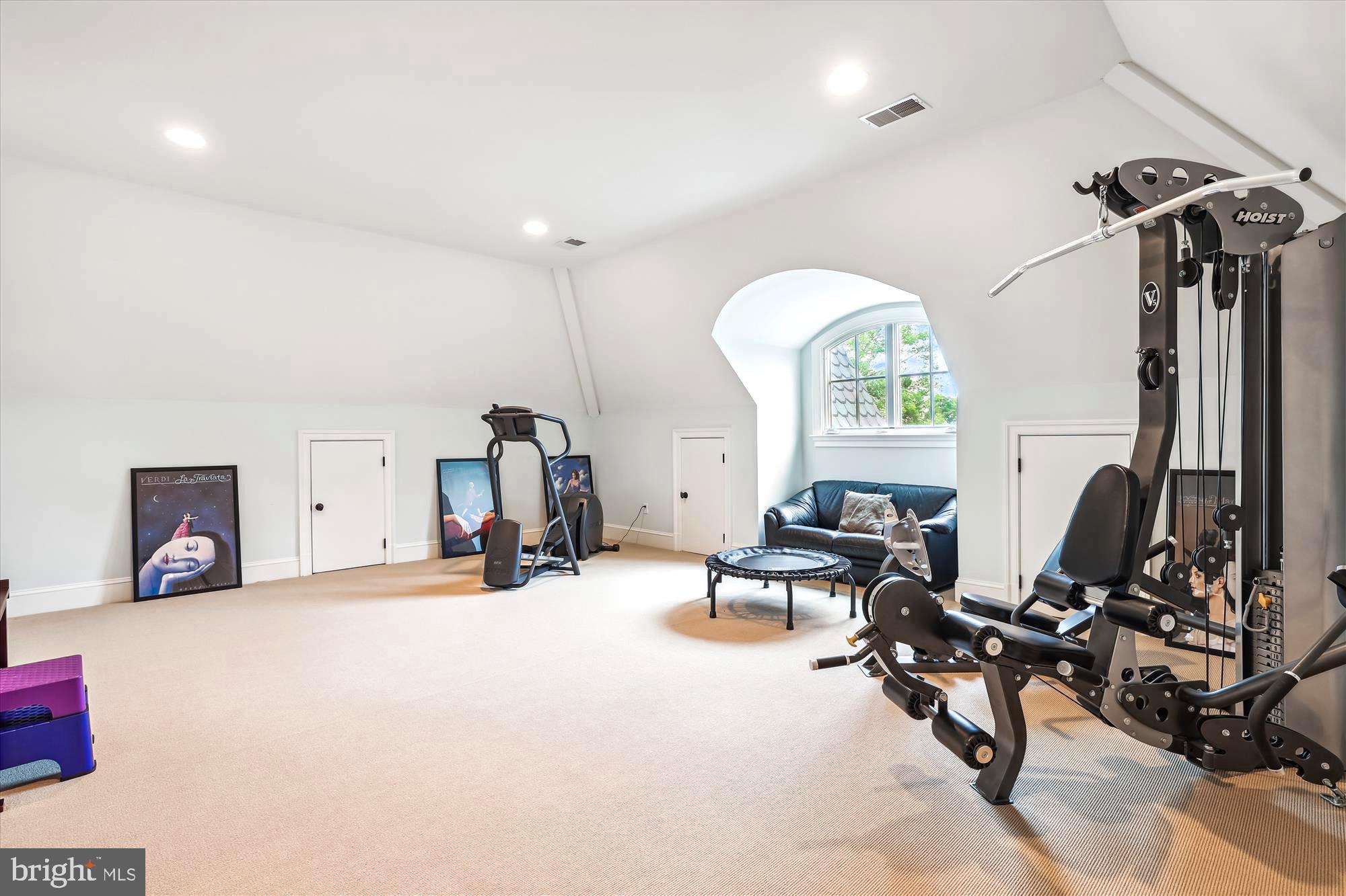 BERKLEY - Residential
