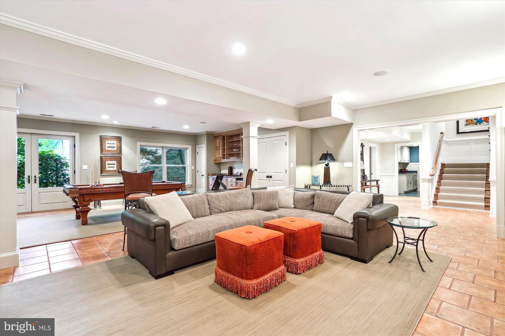 BERKLEY - Residential