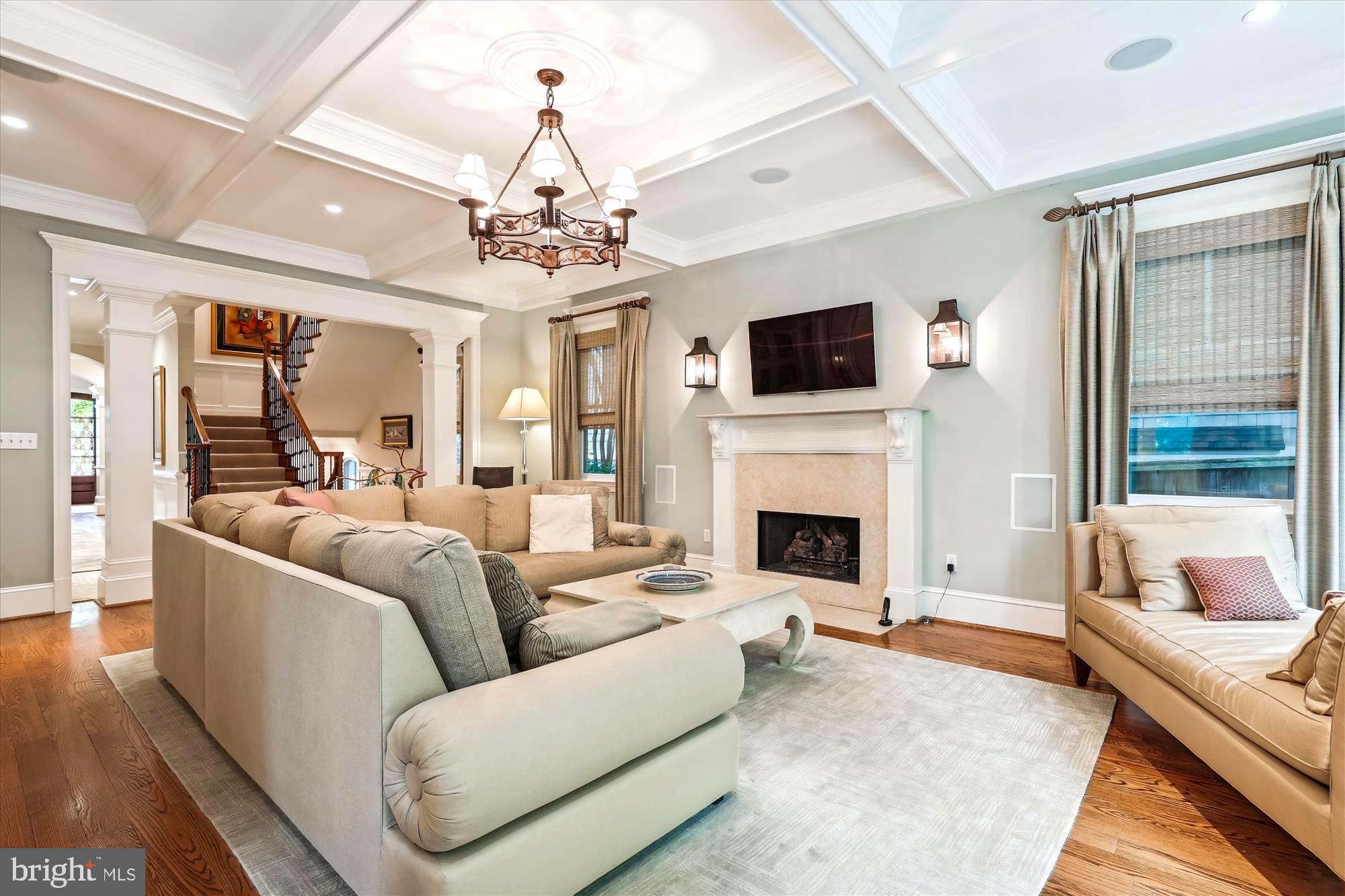 BERKLEY - Residential