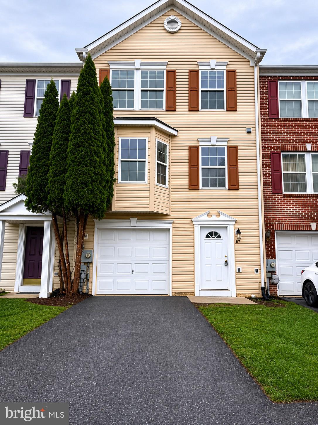 MANOR PARK - Residential