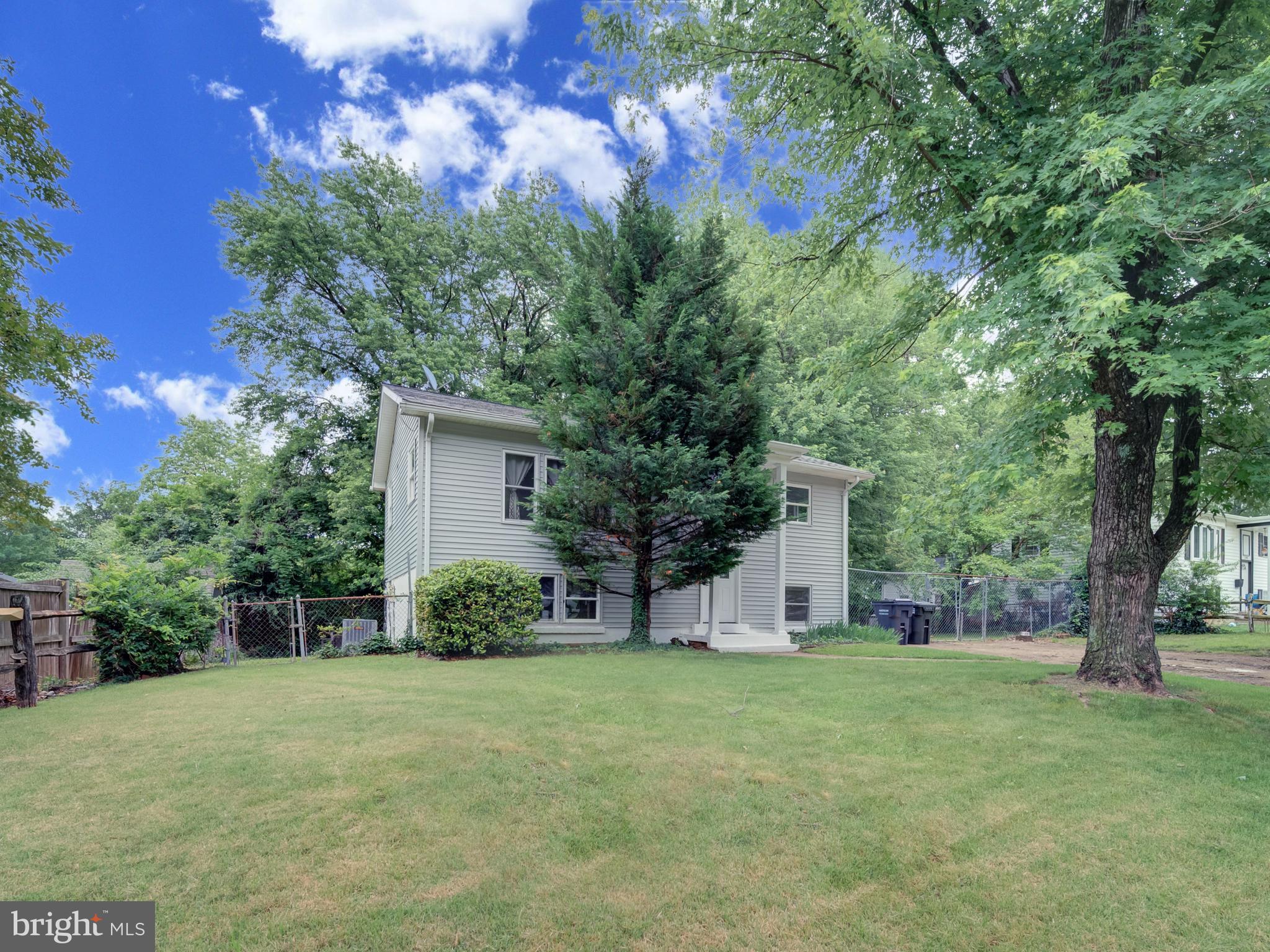 DALE CITY - Residential