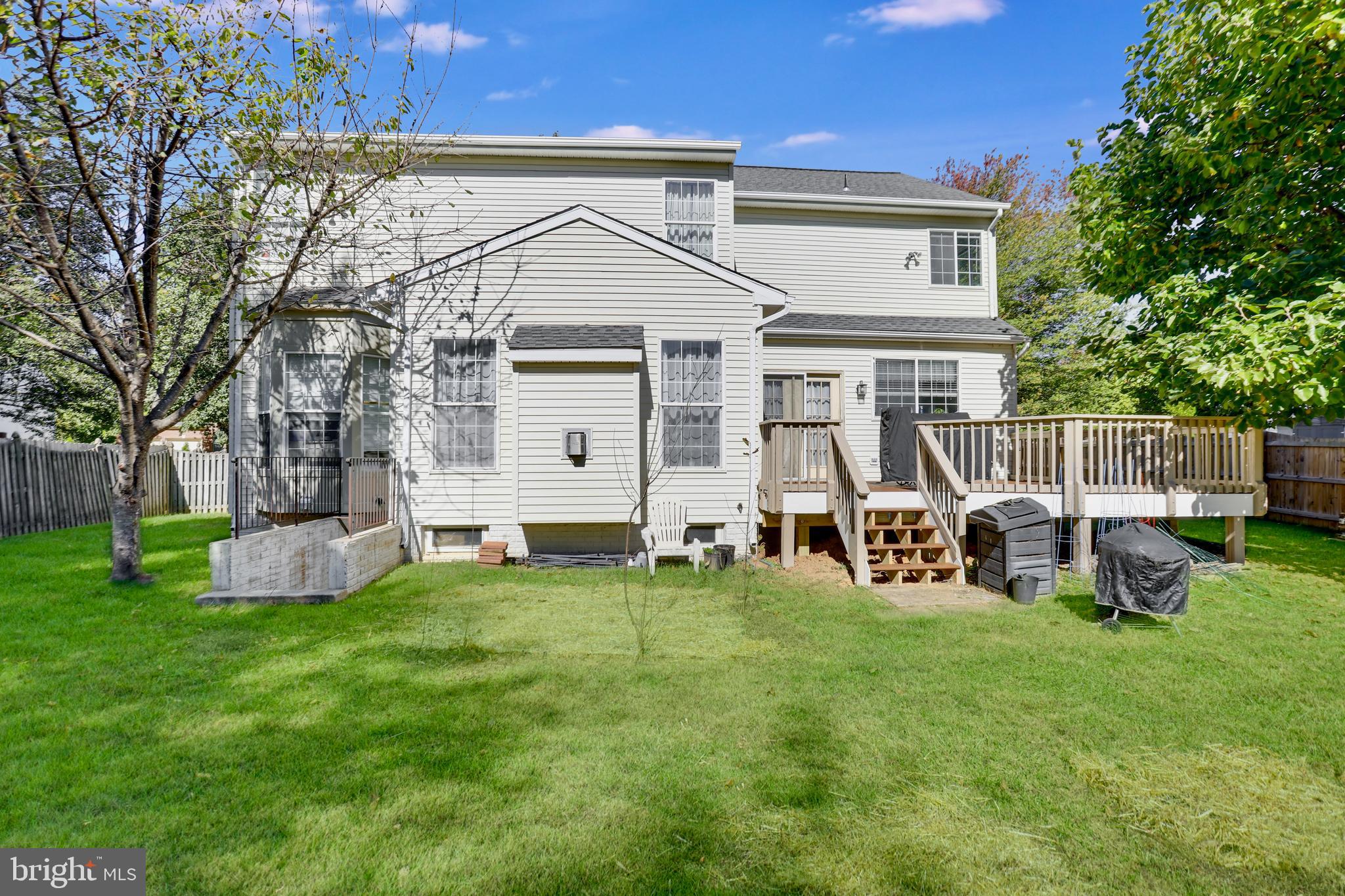 VILLAGES OF PURCELLVILLE - Residential