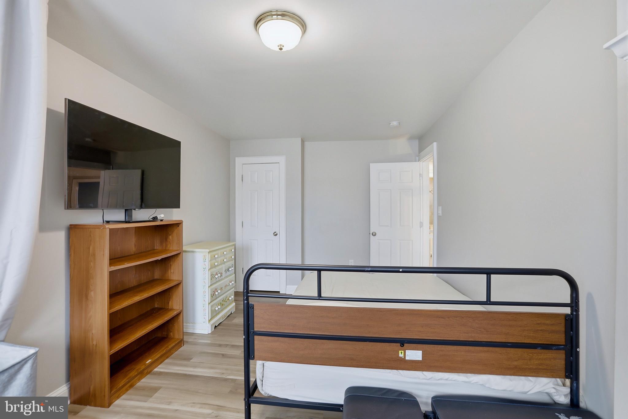 VILLAGES OF PURCELLVILLE - Residential