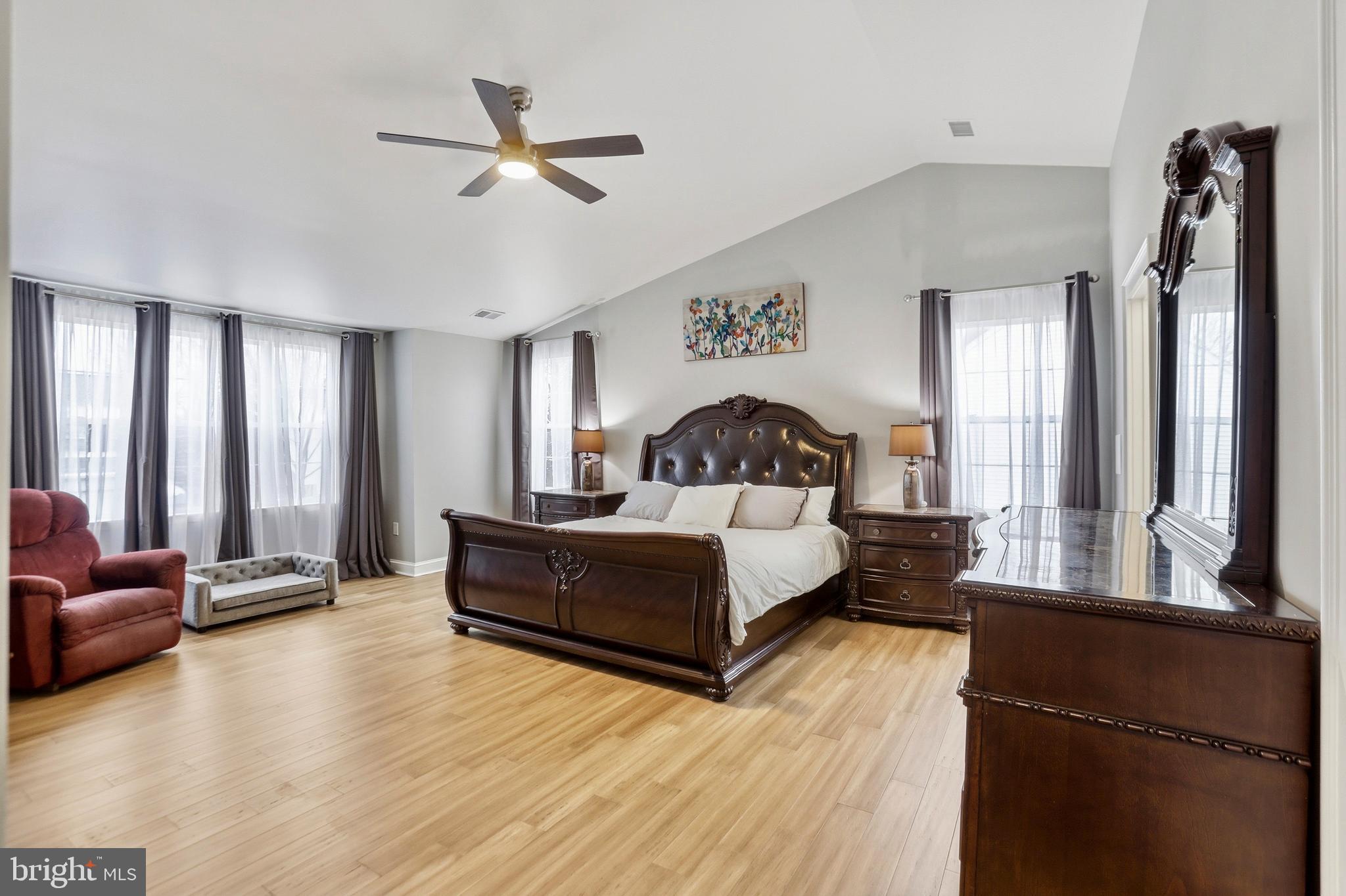 VILLAGES OF PURCELLVILLE - Residential