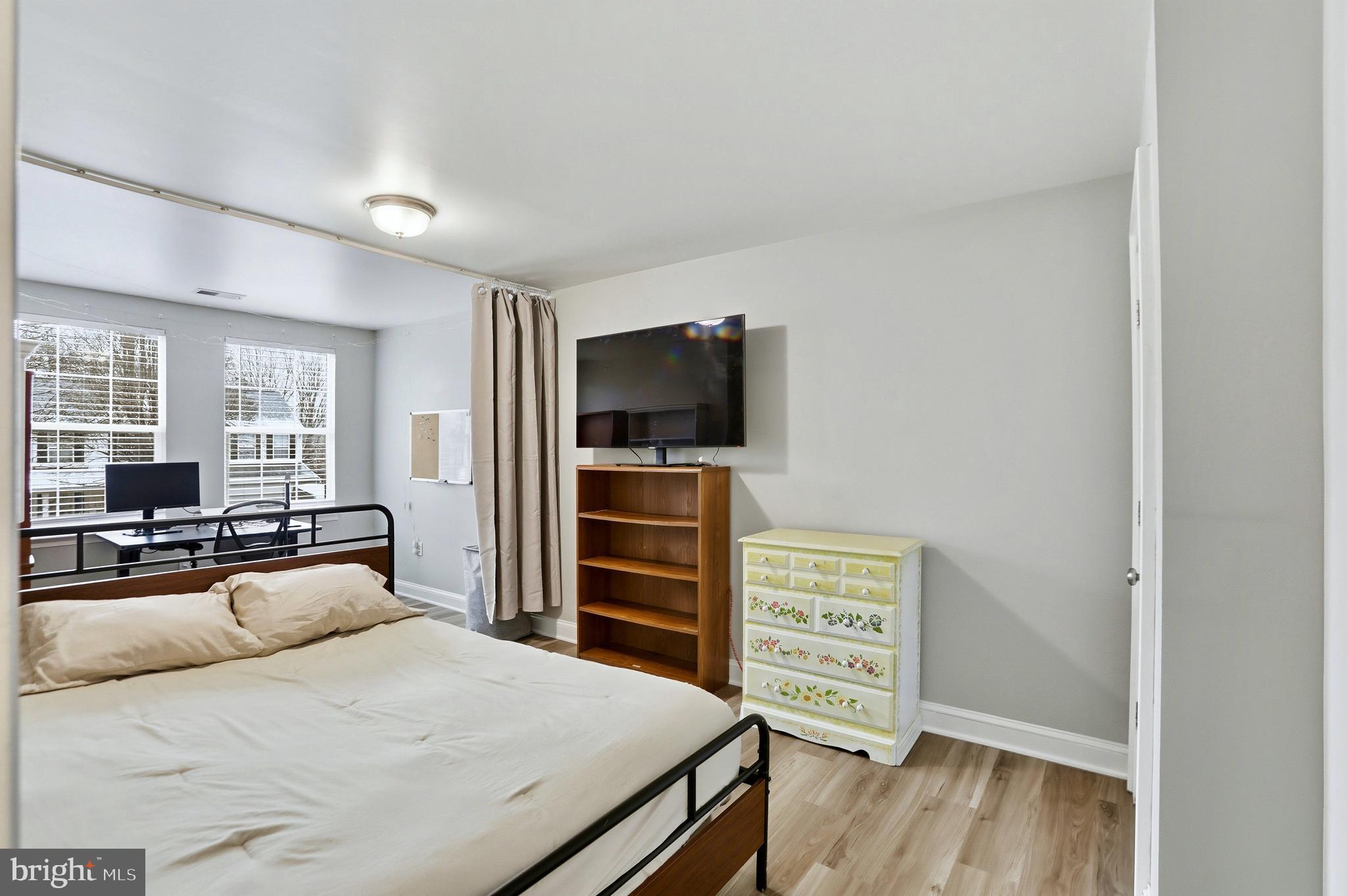 VILLAGES OF PURCELLVILLE - Residential