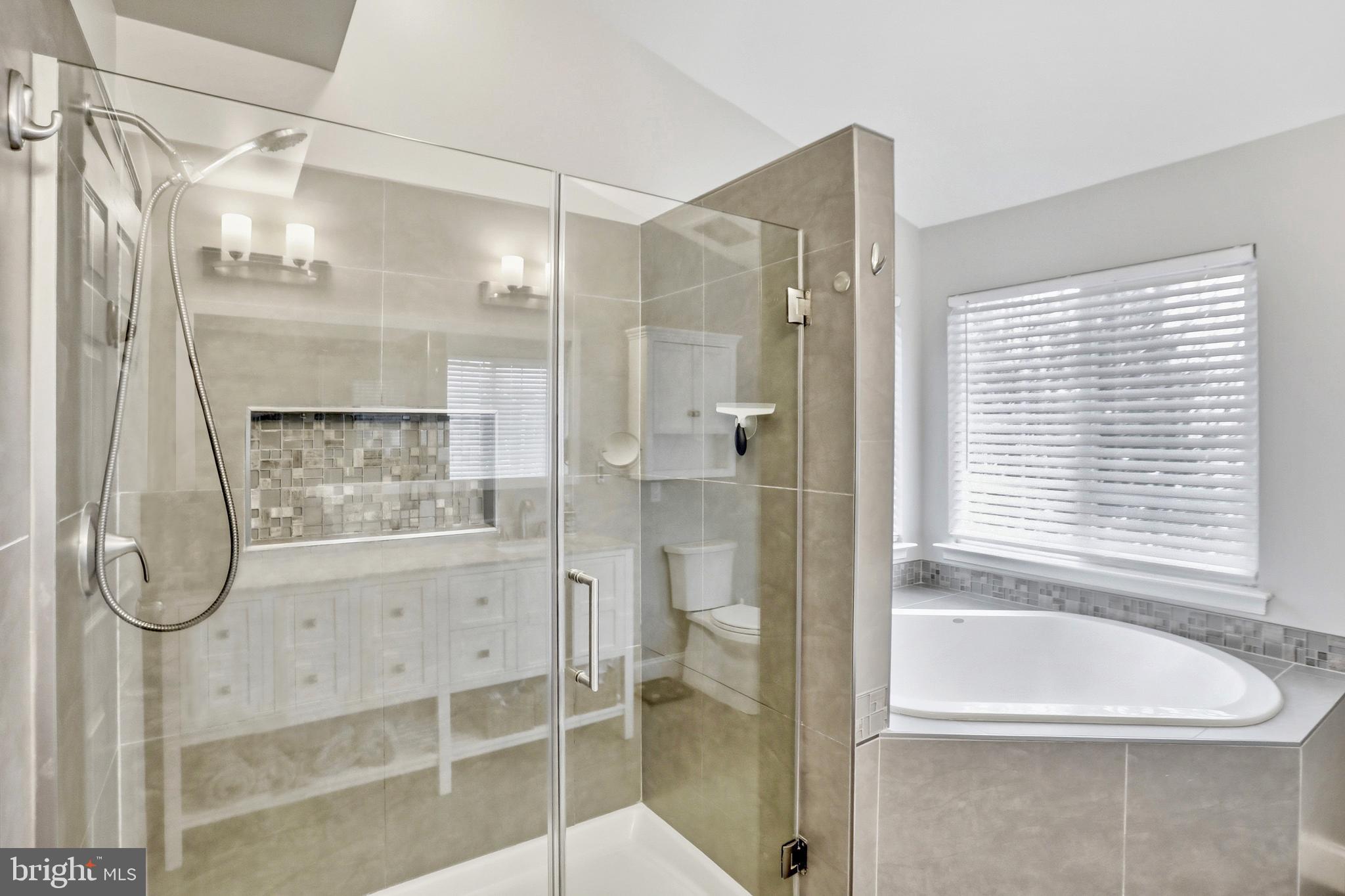 VILLAGES OF PURCELLVILLE - Residential