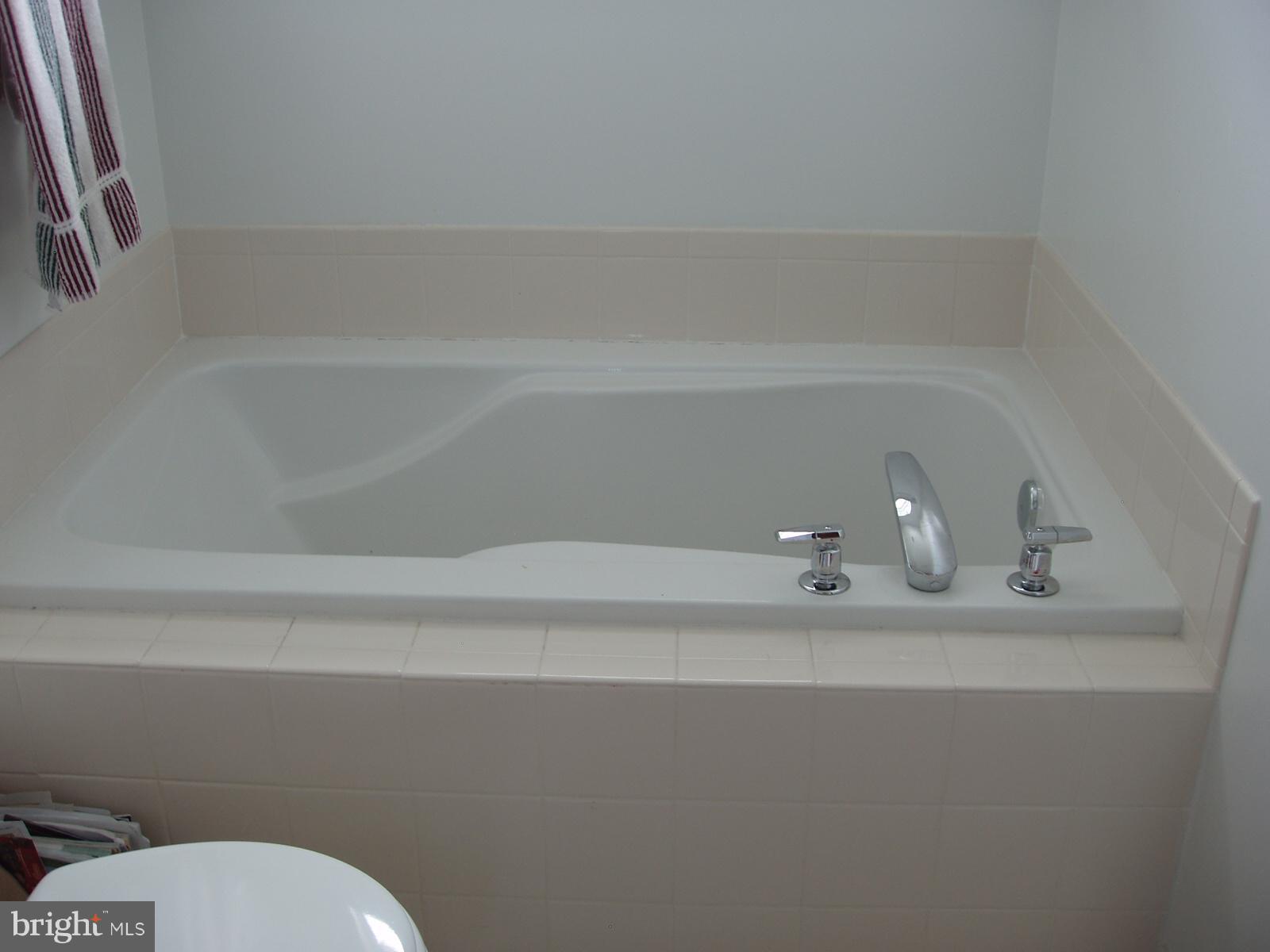 DALE CITY - Residential Lease