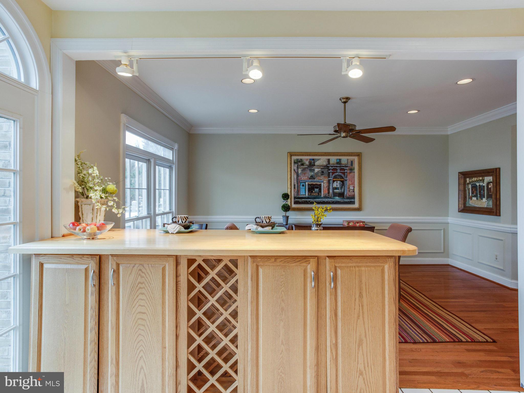 BARCROFT MEWS - Residential