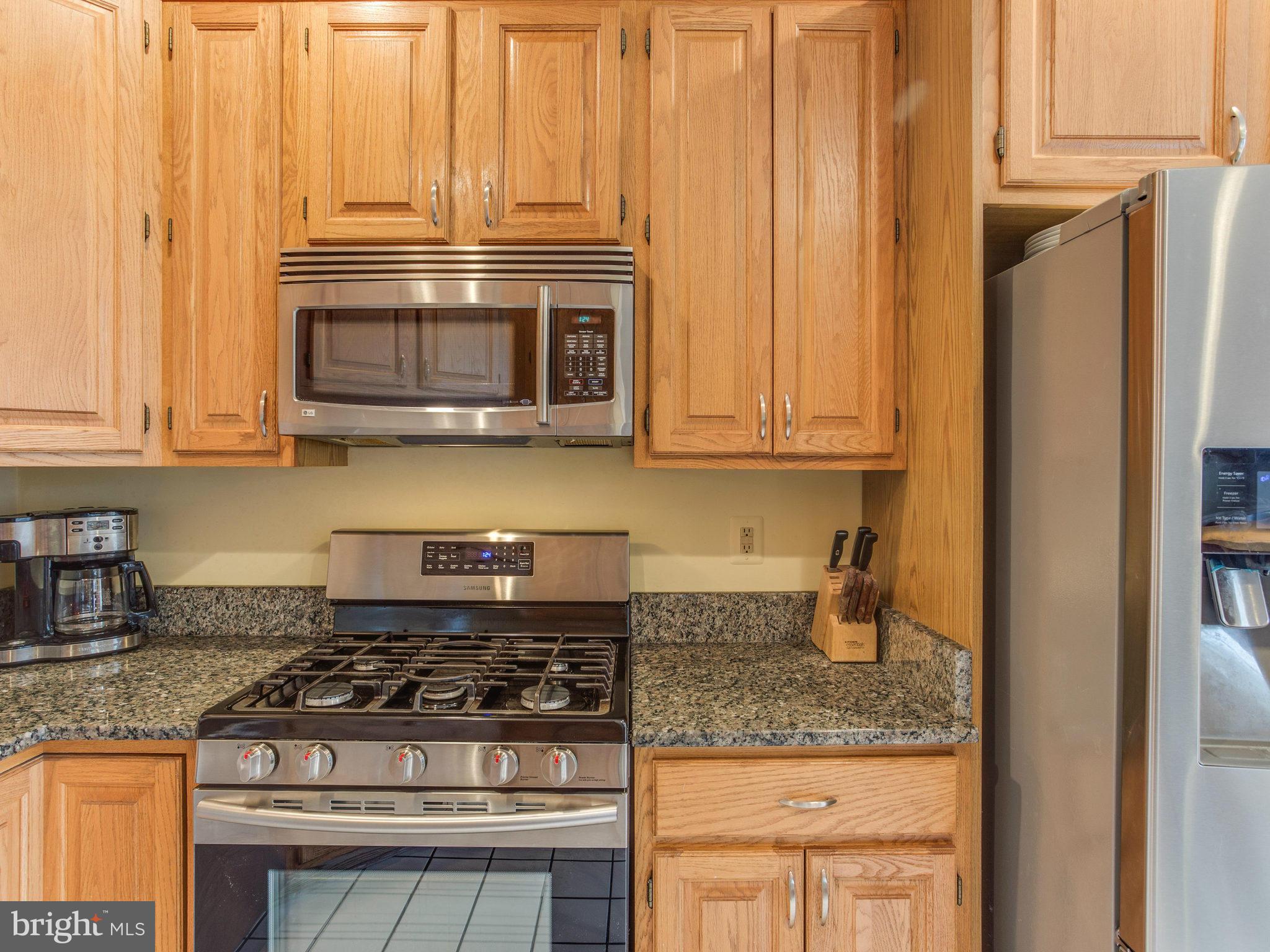 BARCROFT MEWS - Residential