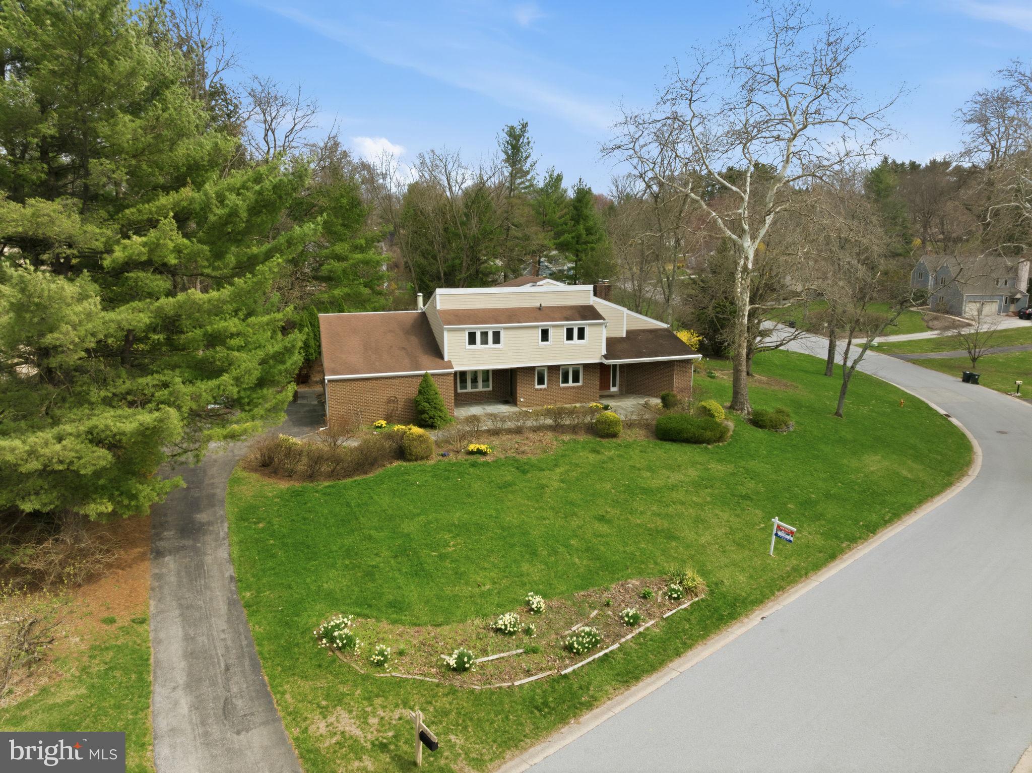 HERSHEYS MILL ESTS - Residential