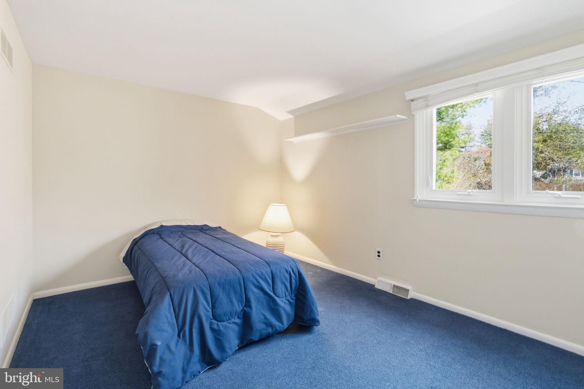 HERSHEYS MILL ESTS - Residential