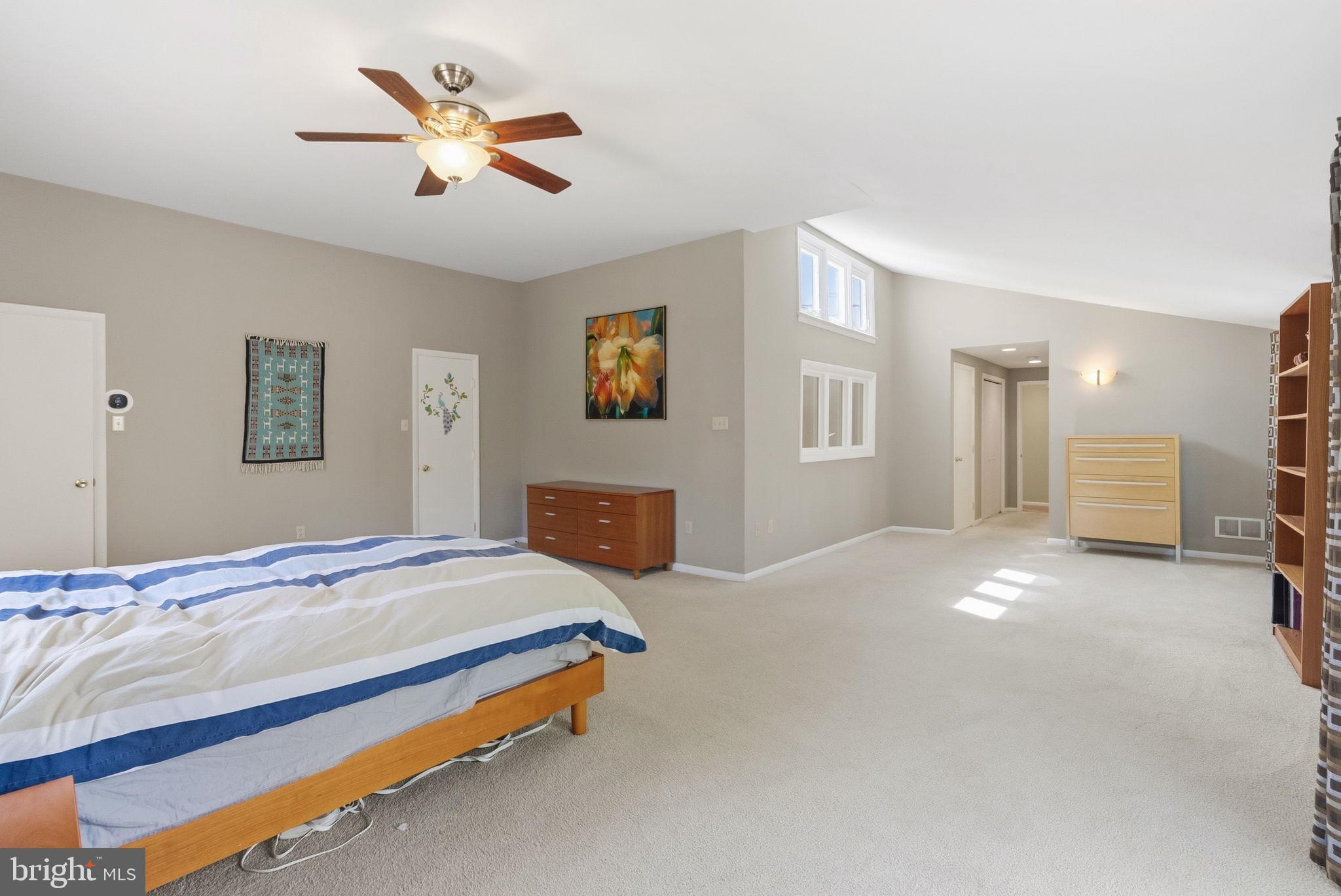 HERSHEYS MILL ESTS - Residential