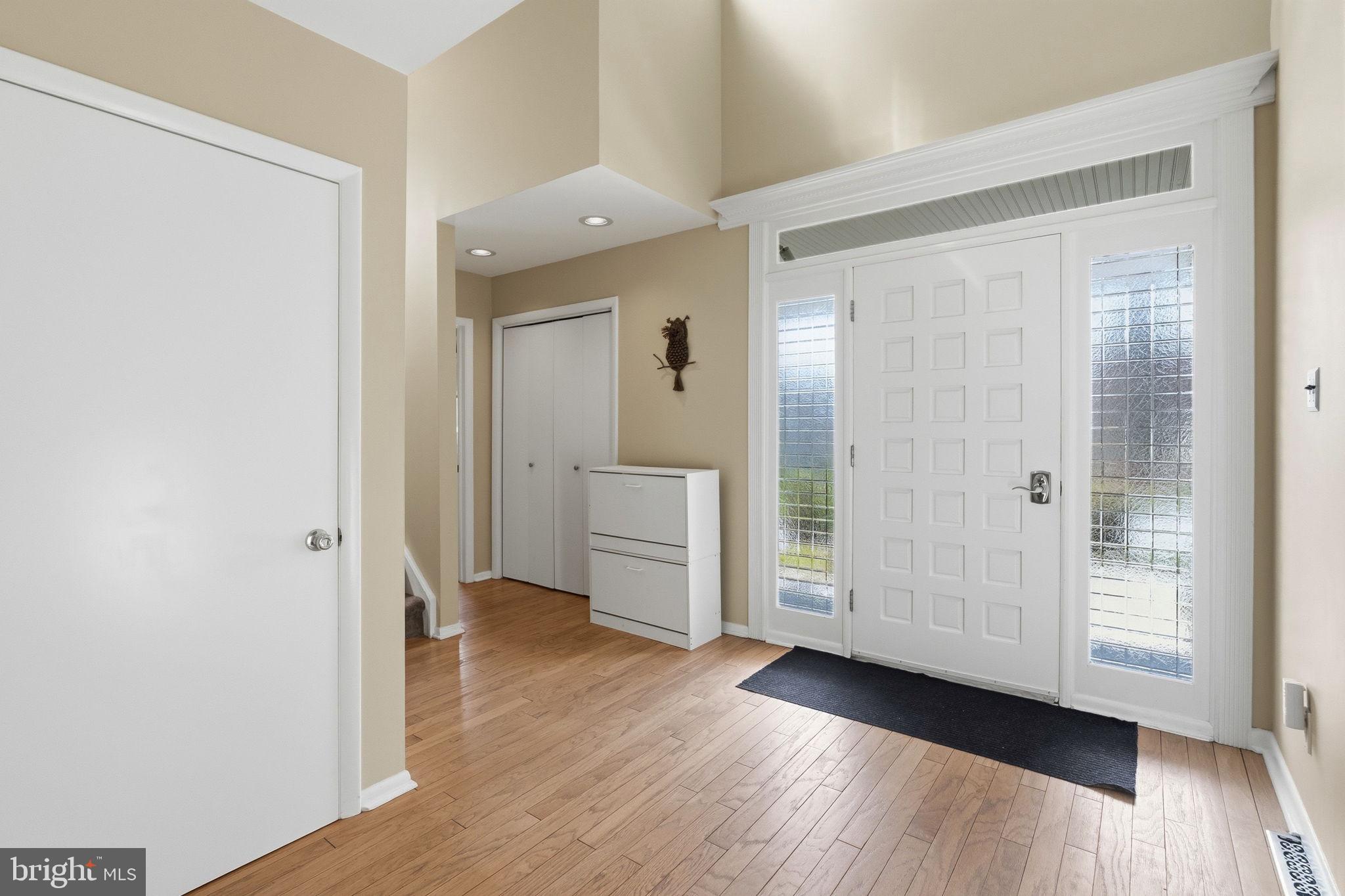 HERSHEYS MILL ESTS - Residential