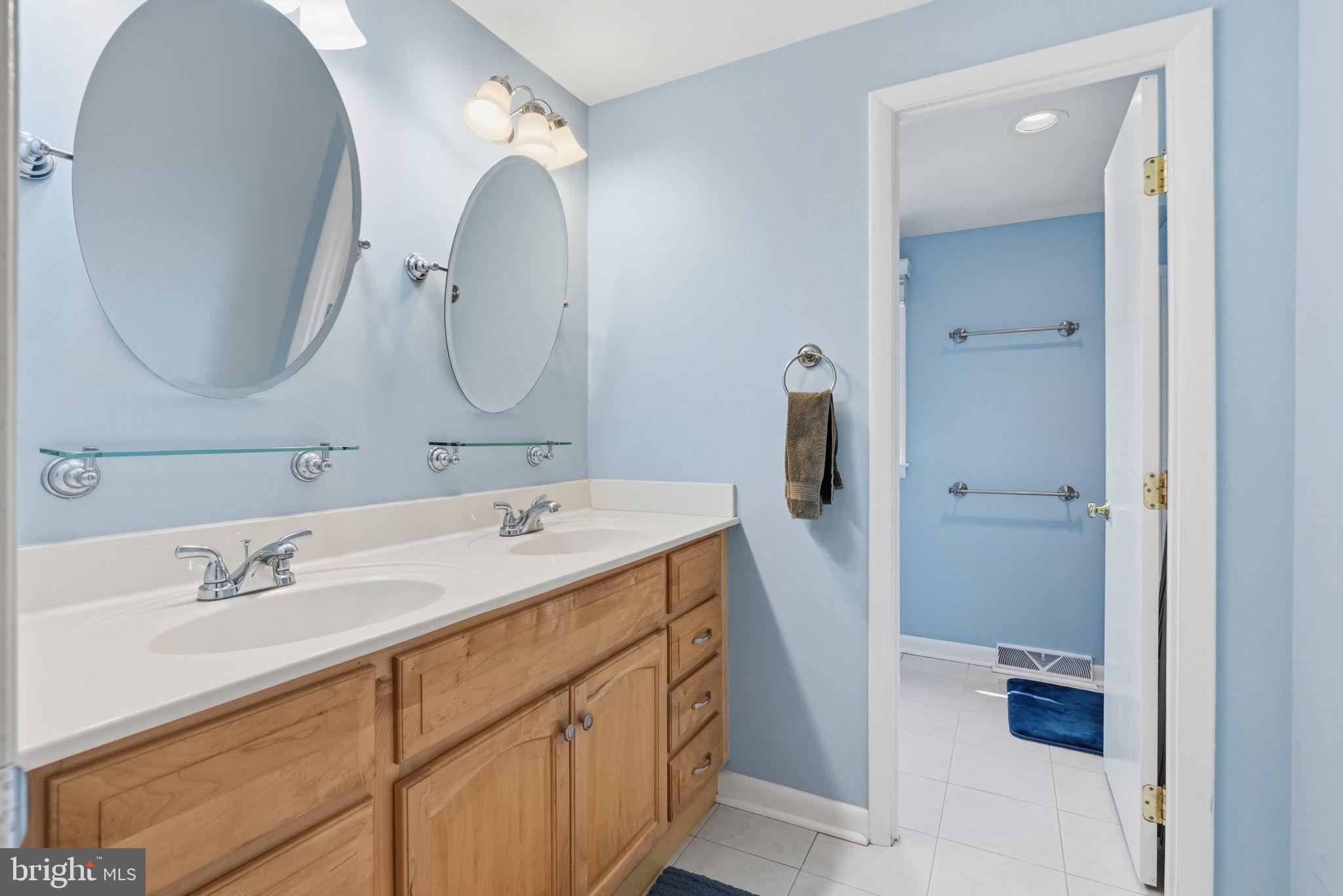 HERSHEYS MILL ESTS - Residential