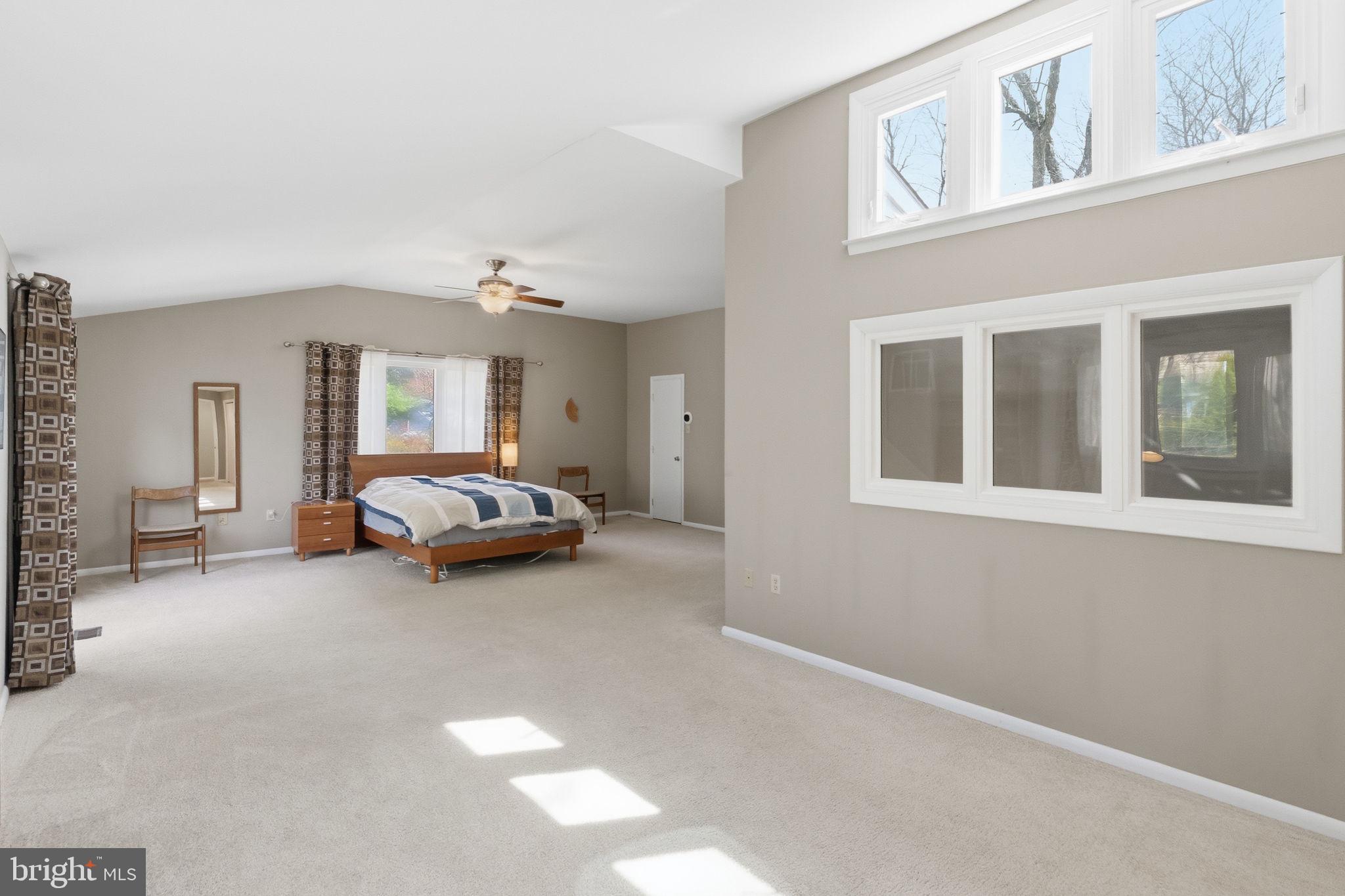 HERSHEYS MILL ESTS - Residential