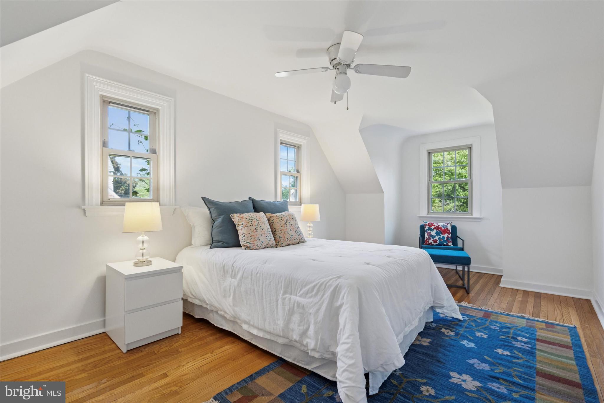 SUNNYBROOK - Residential