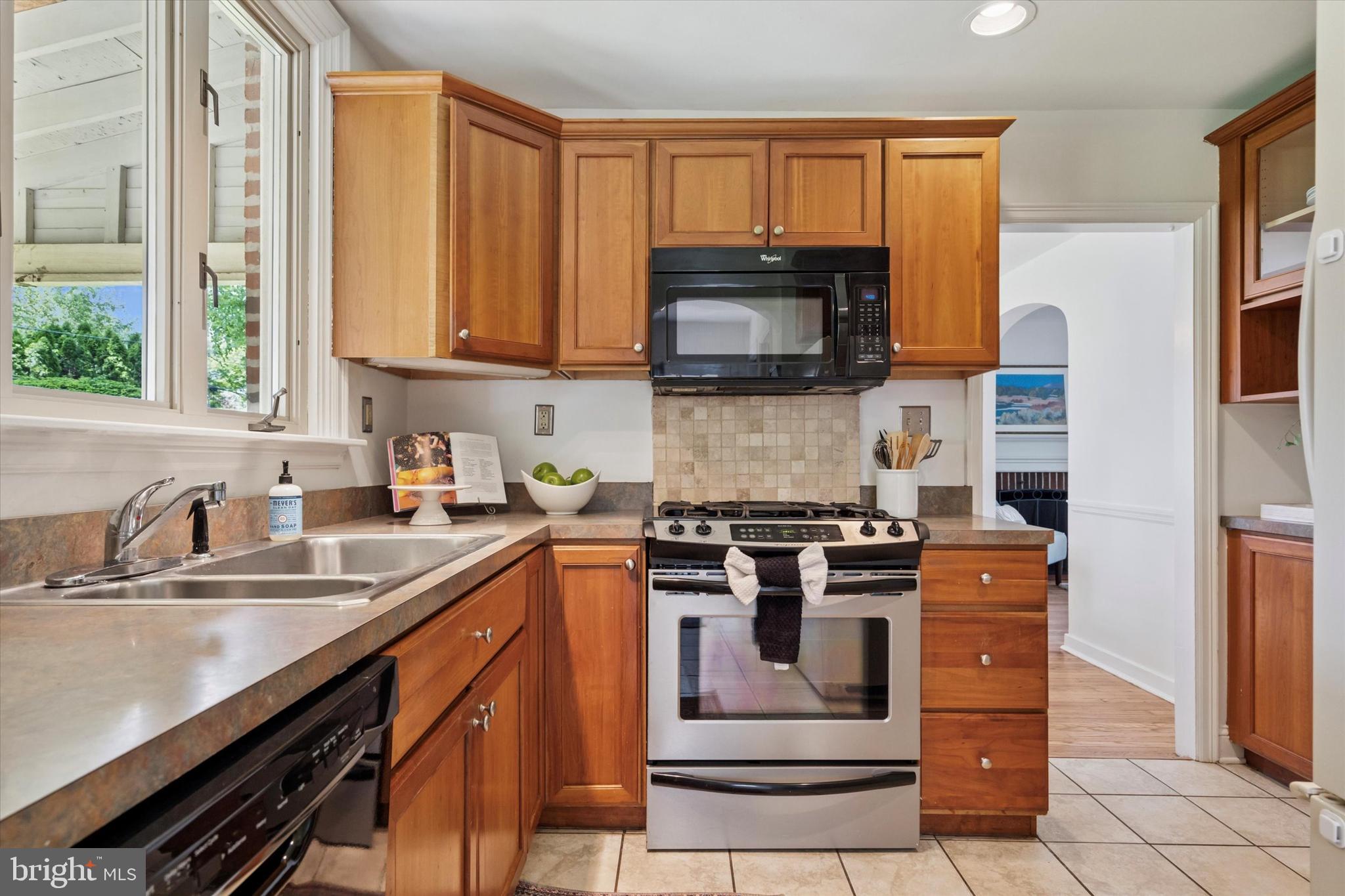 SUNNYBROOK - Residential