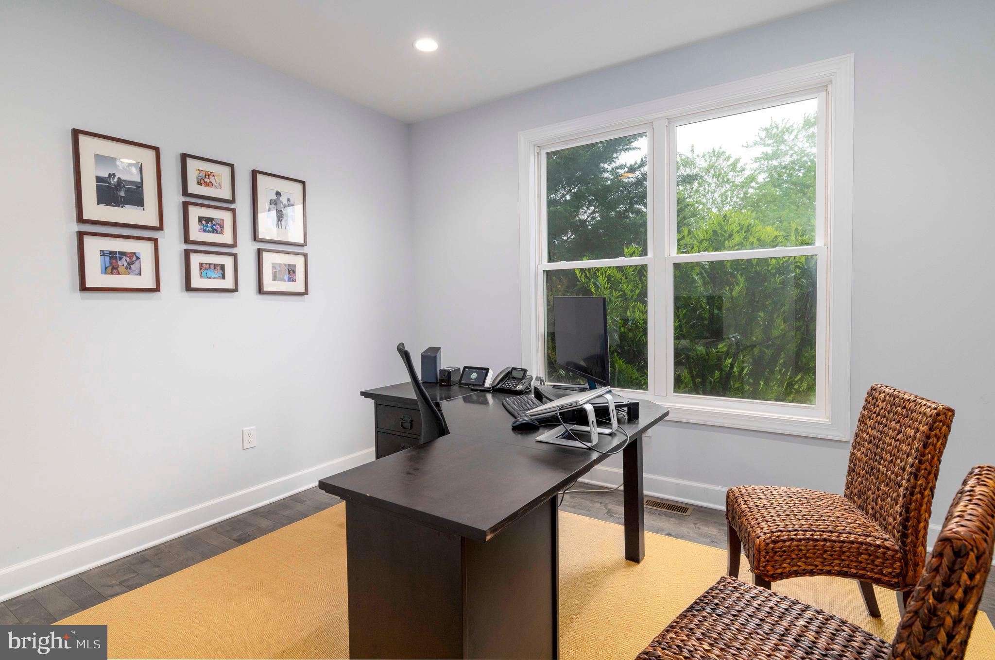 CEDAR HILL - Residential