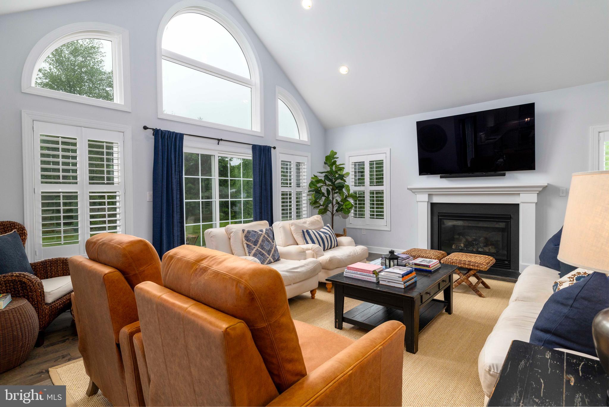 CEDAR HILL - Residential