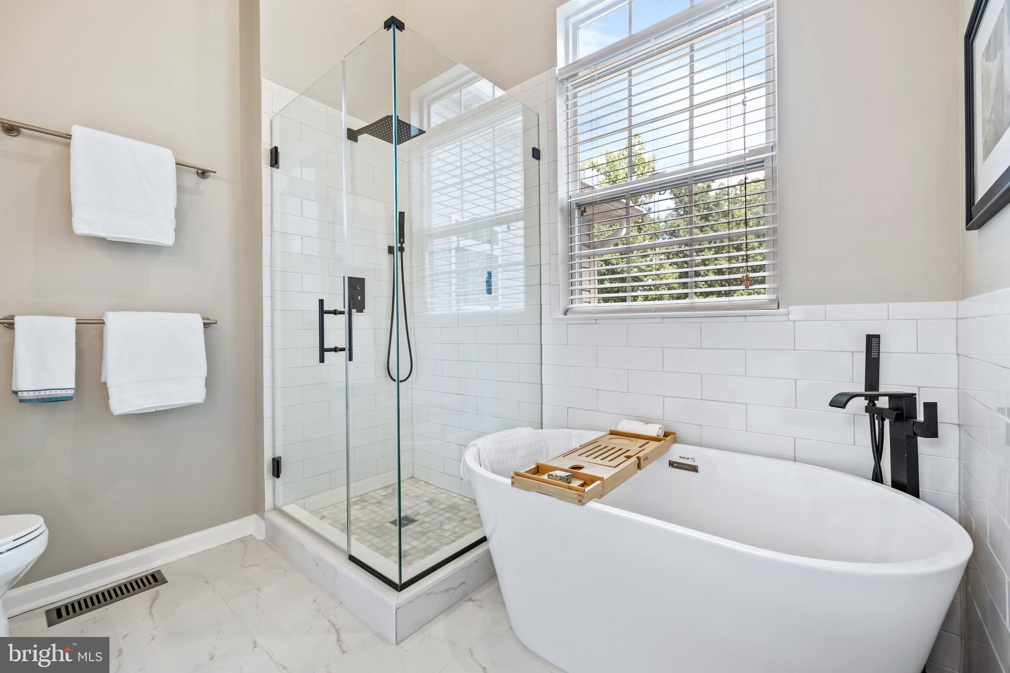 MAYS CHAPEL - Residential