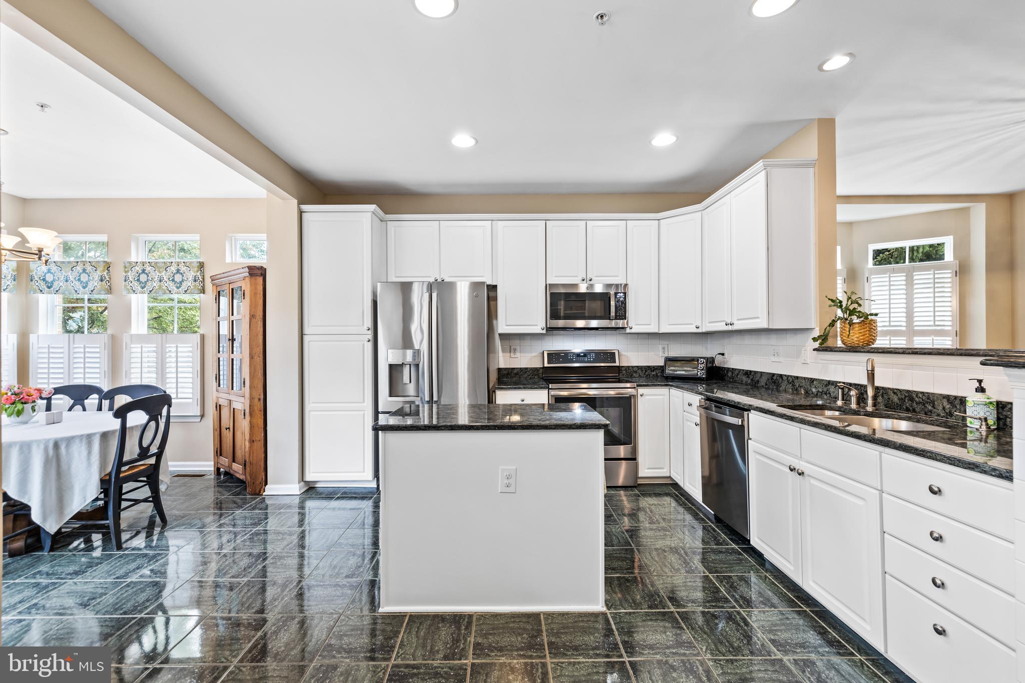 MAYS CHAPEL - Residential