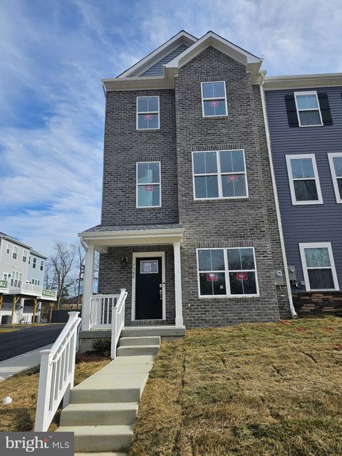 7308 ROXY RUN 10 CLINTON MD 20735