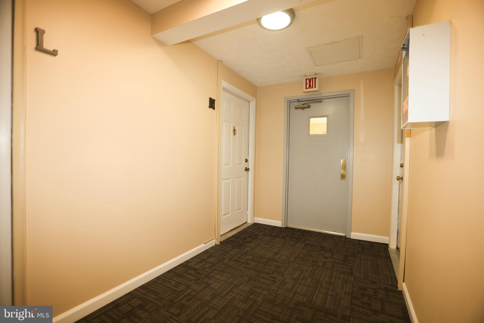 MOUNT VERNON LAKES CONDO - Residential