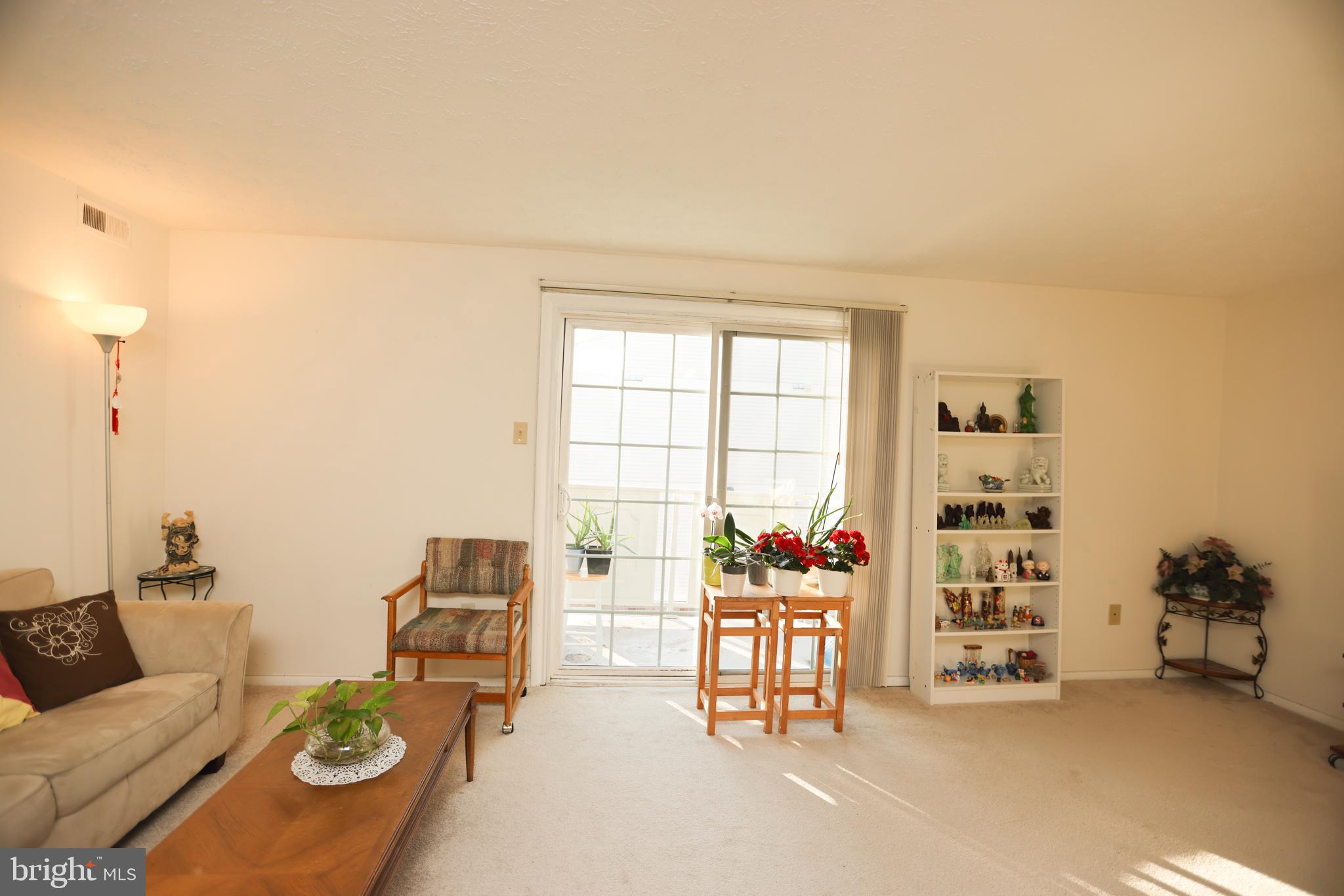 MOUNT VERNON LAKES CONDO - Residential