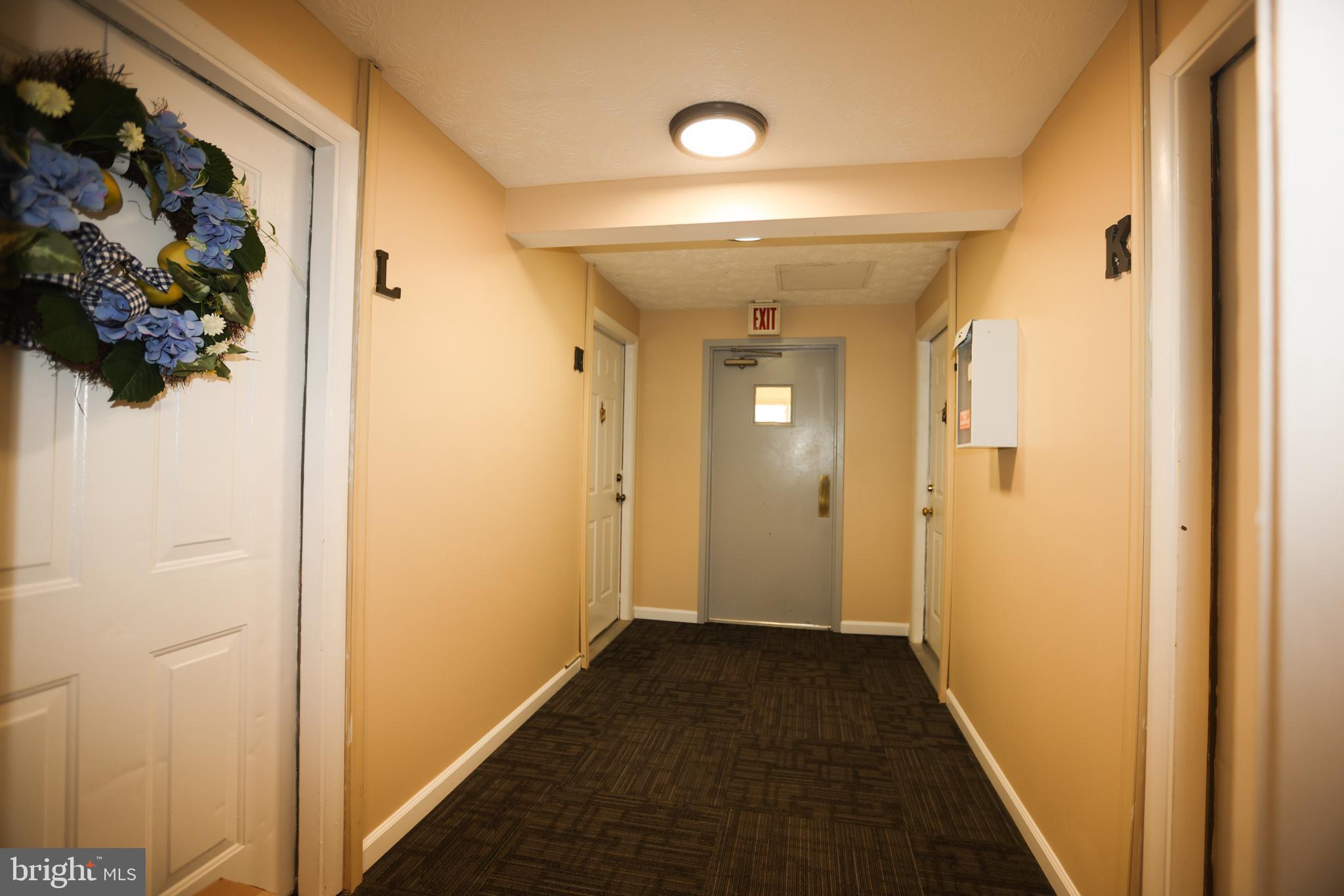 MOUNT VERNON LAKES CONDO - Residential