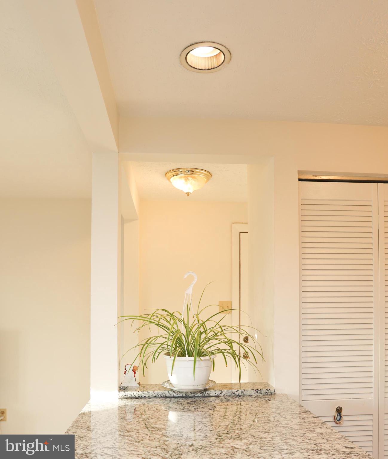 MOUNT VERNON LAKES CONDO - Residential