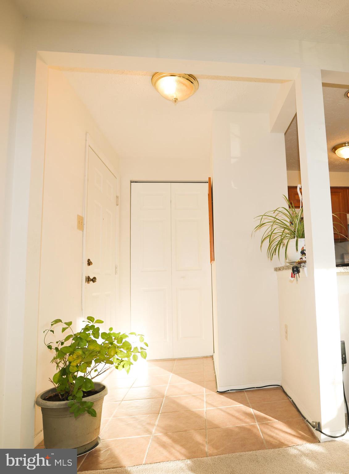 MOUNT VERNON LAKES CONDO - Residential