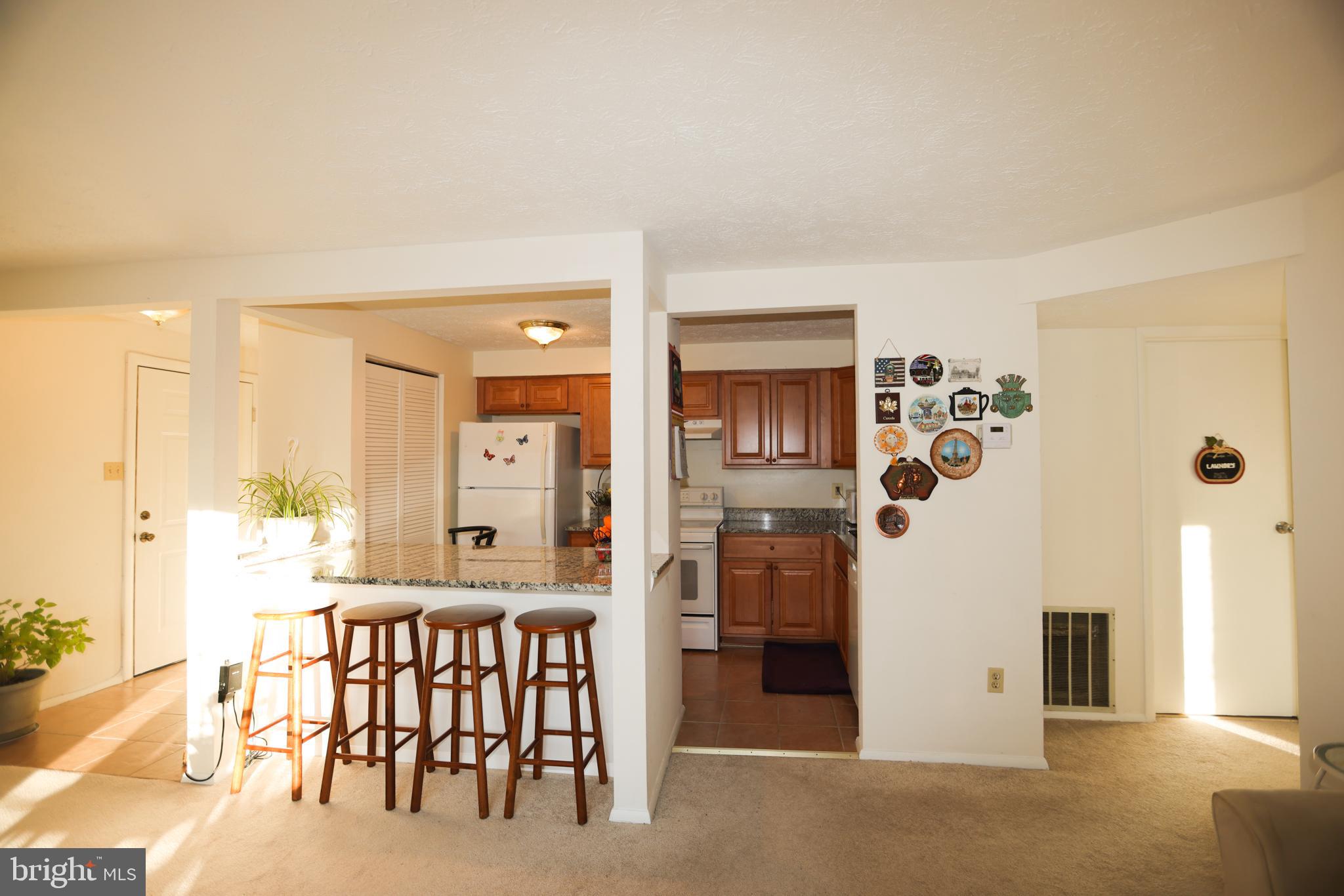 MOUNT VERNON LAKES CONDO - Residential