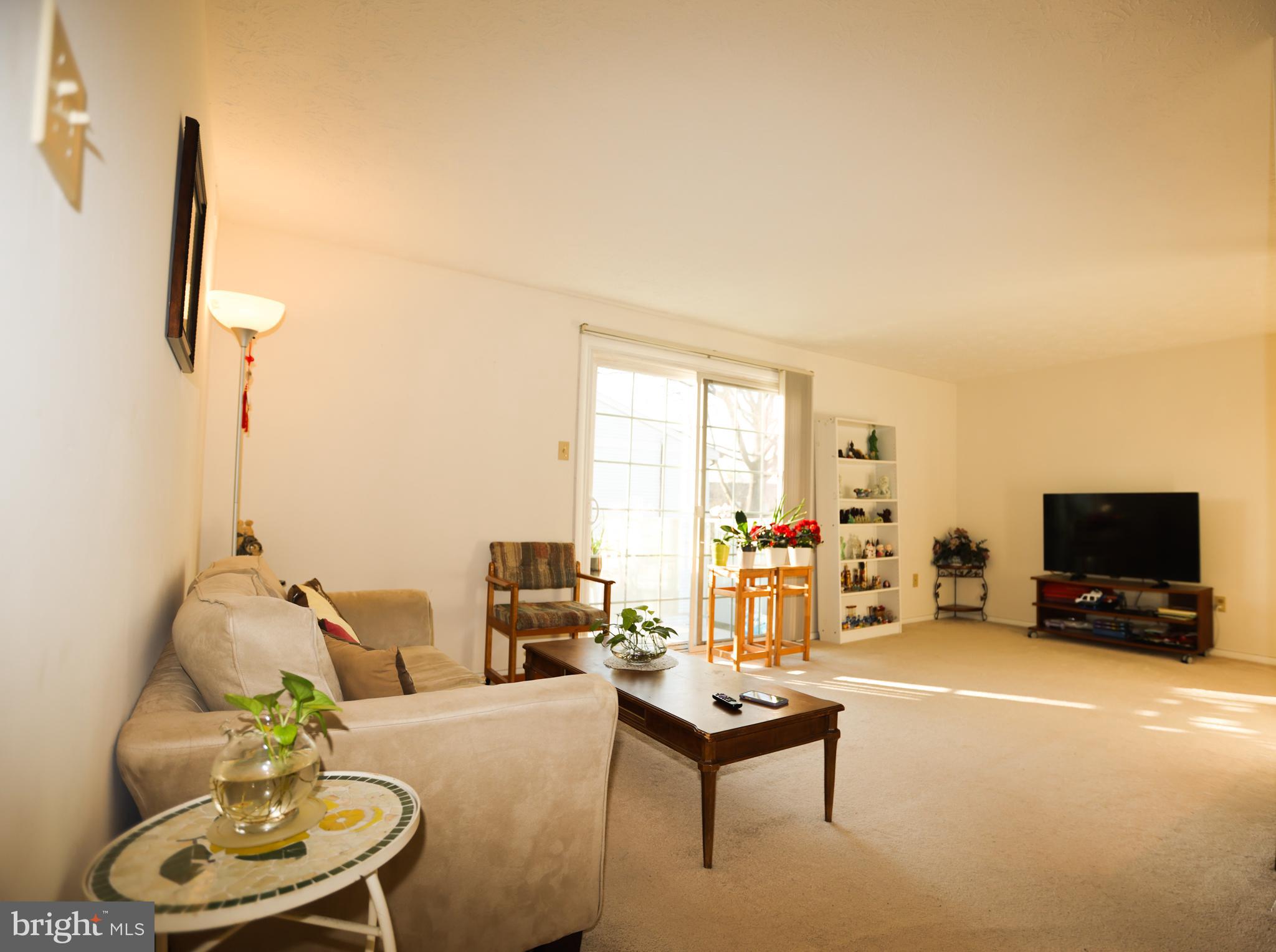 MOUNT VERNON LAKES CONDO - Residential