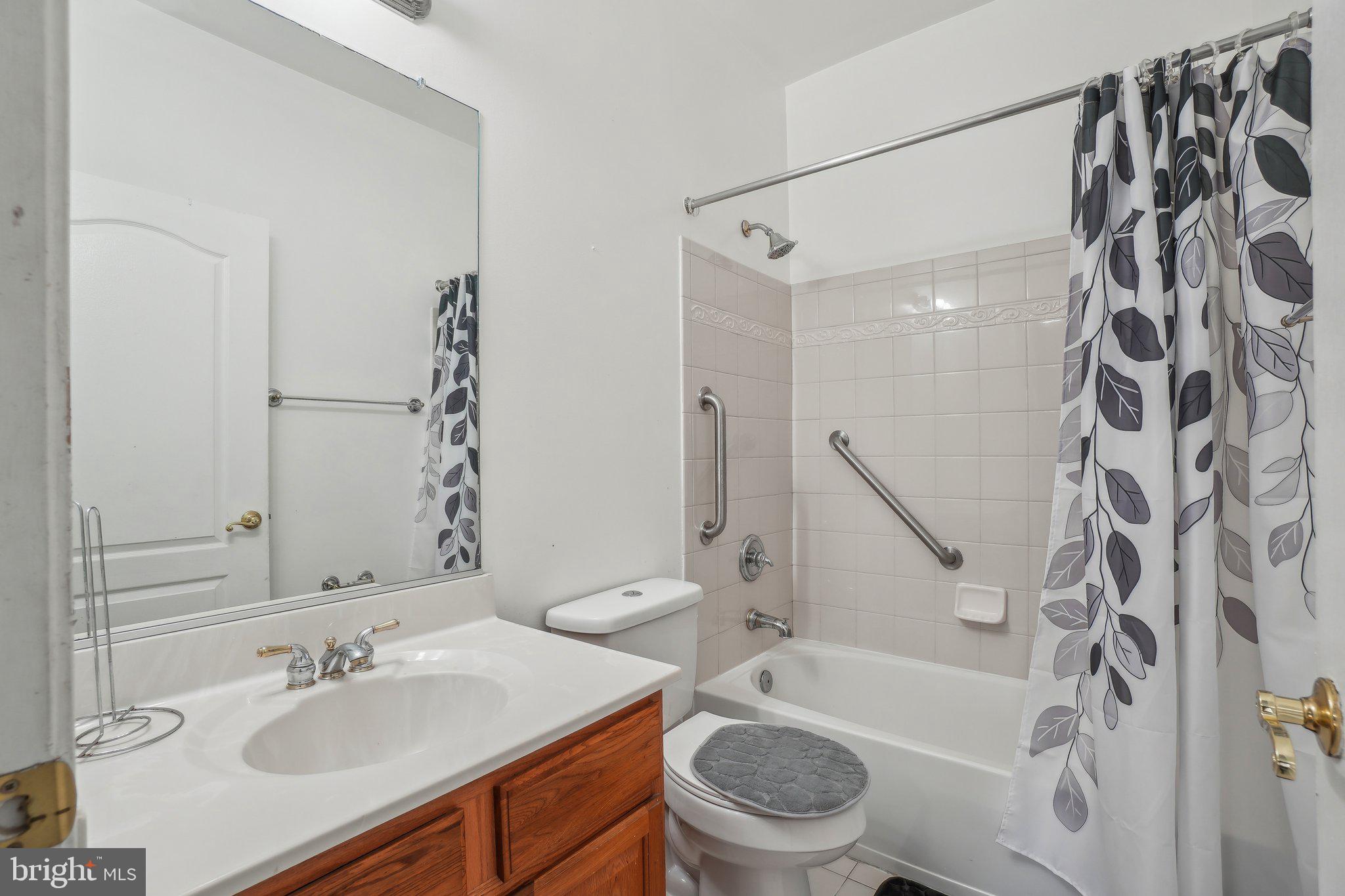 TALL OAKS ESTATES - Residential