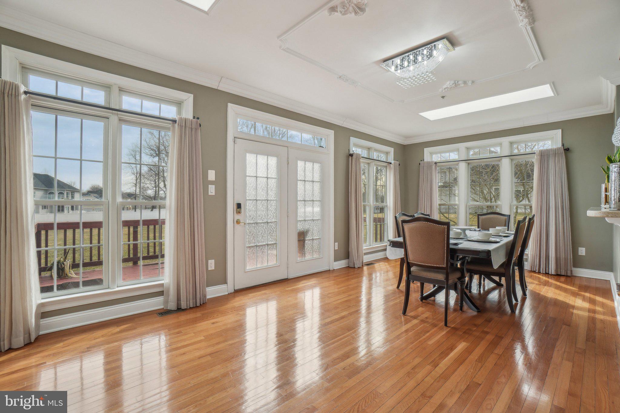 TALL OAKS ESTATES - Residential