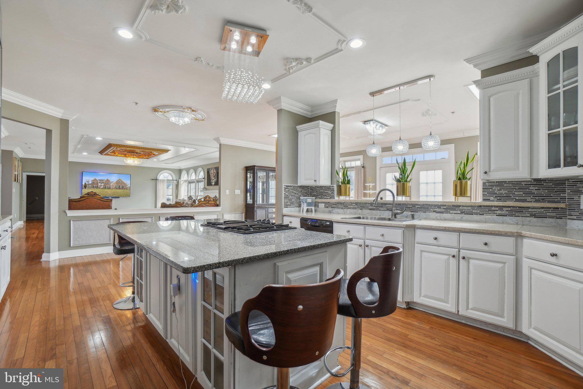 TALL OAKS ESTATES - Residential