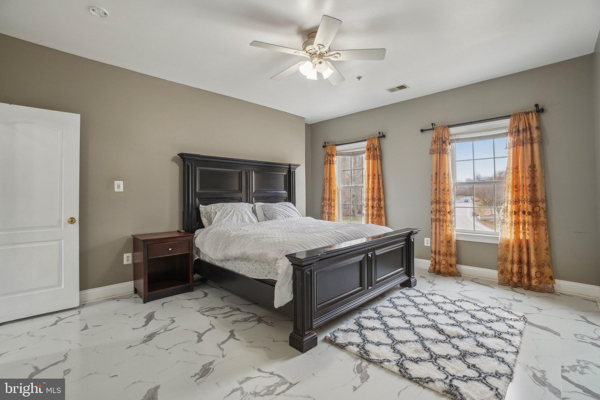 TALL OAKS ESTATES - Residential