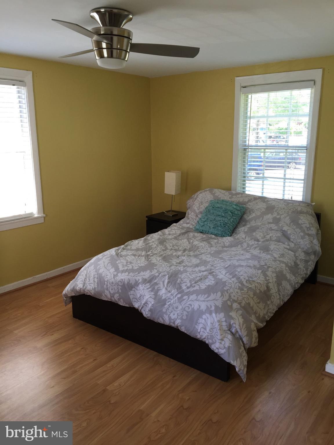 PARK GLEN - Residential Lease