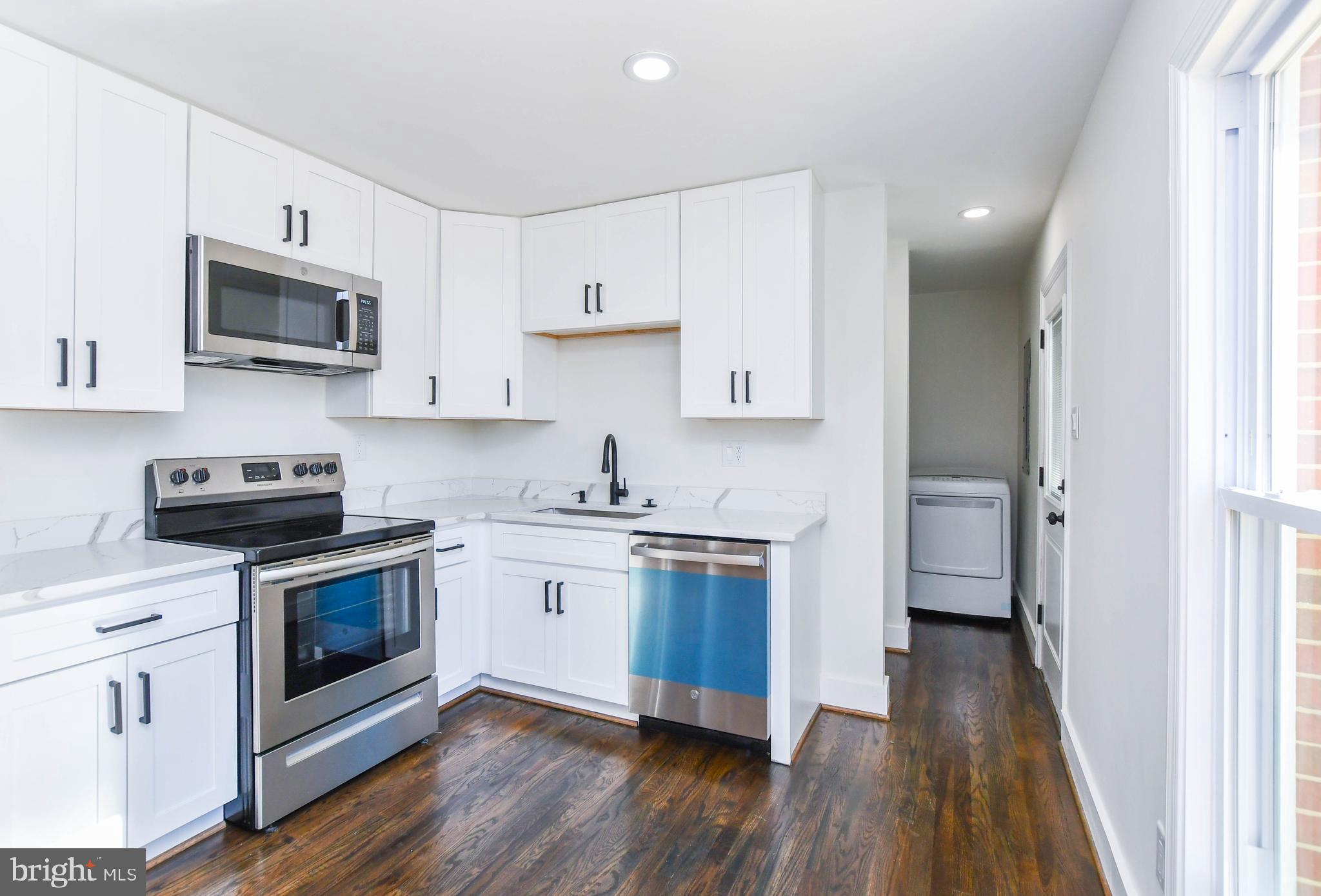 9535 NOTTINGHAM DRIVE