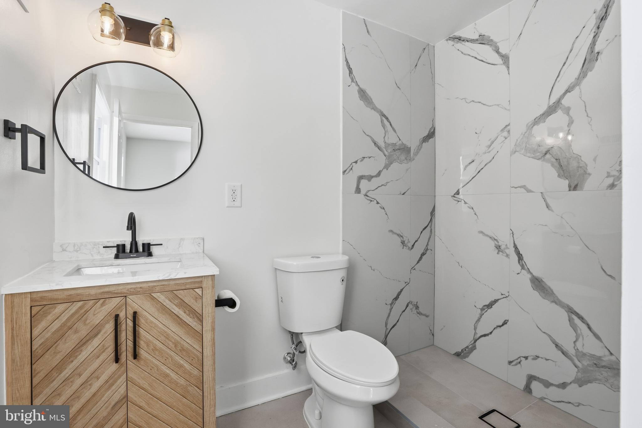 SHERWOOD FOREST - Residential