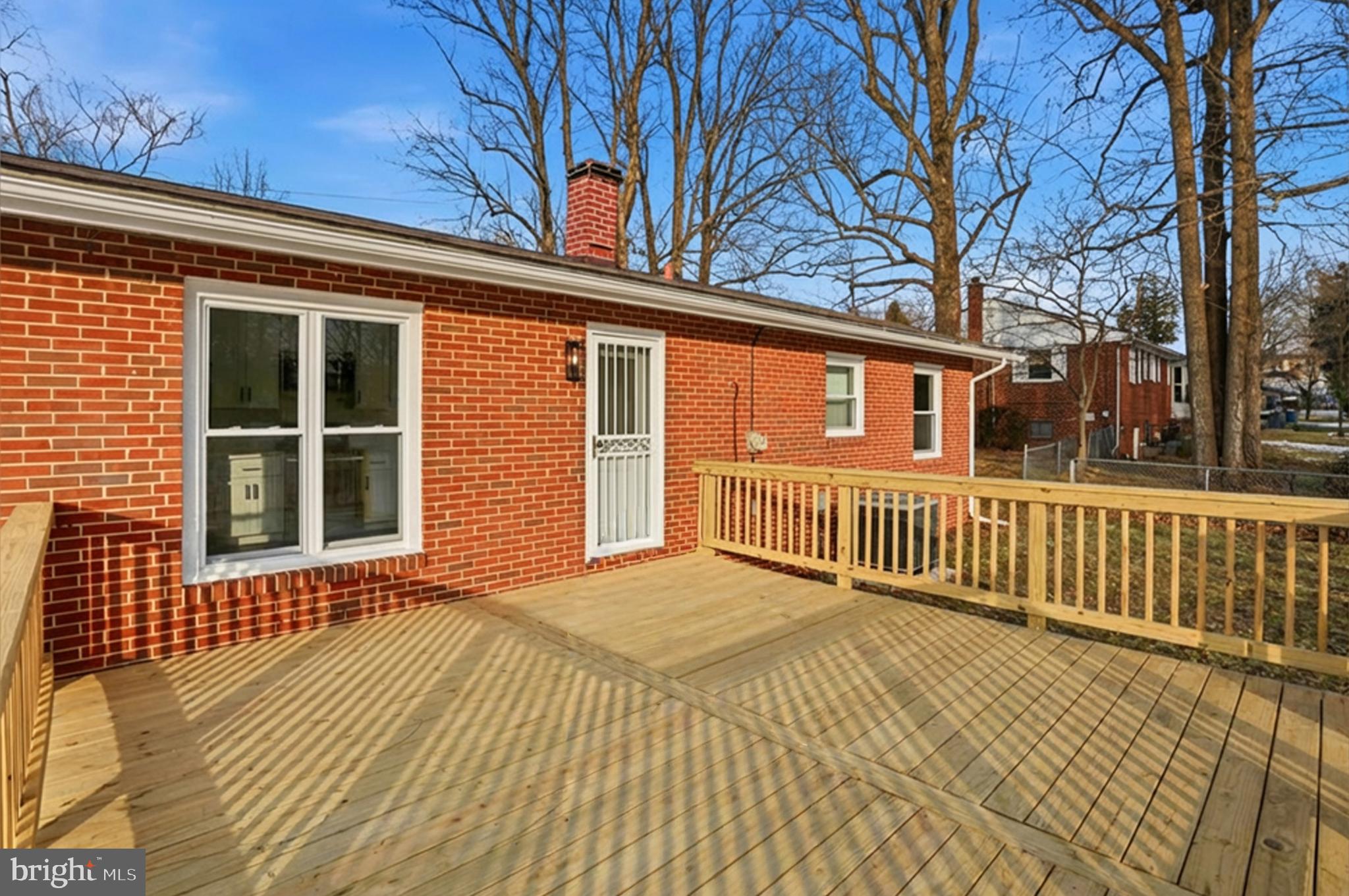 SHERWOOD FOREST - Residential