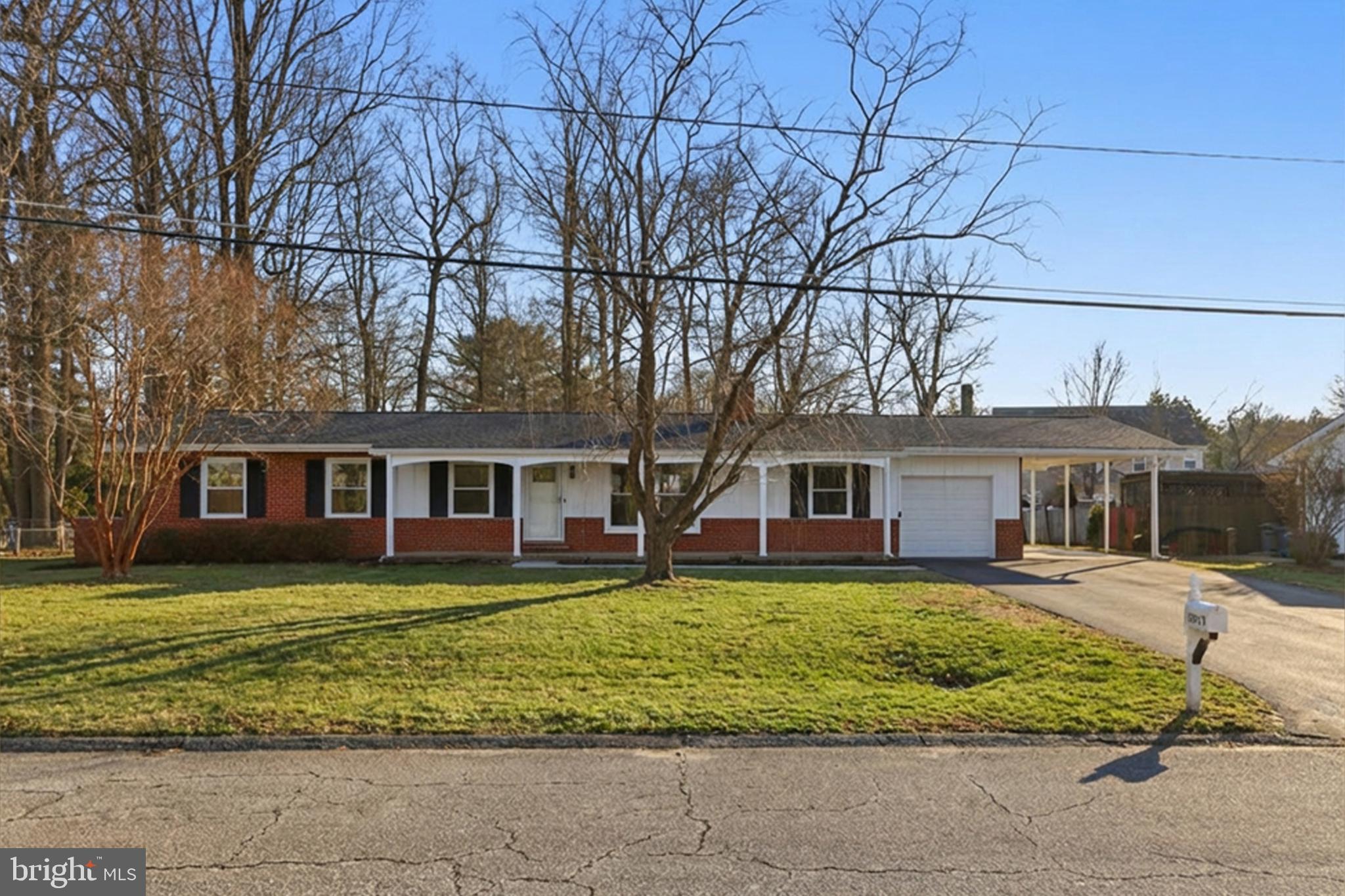 SHERWOOD FOREST - Residential