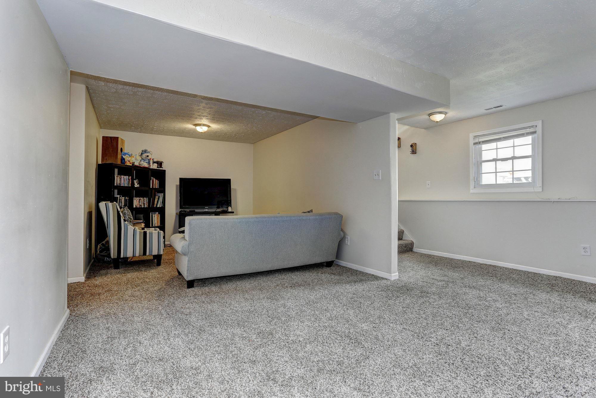 HILLSDALE - Residential