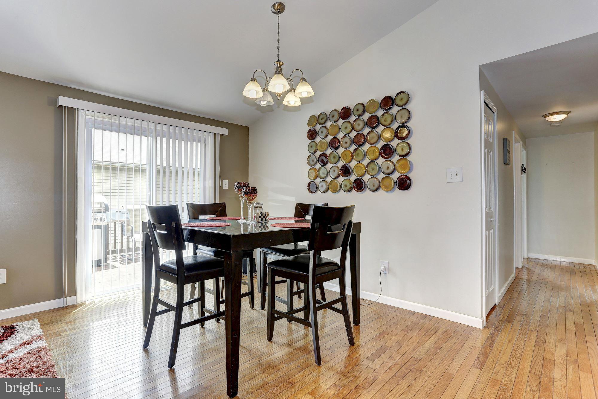 HILLSDALE - Residential